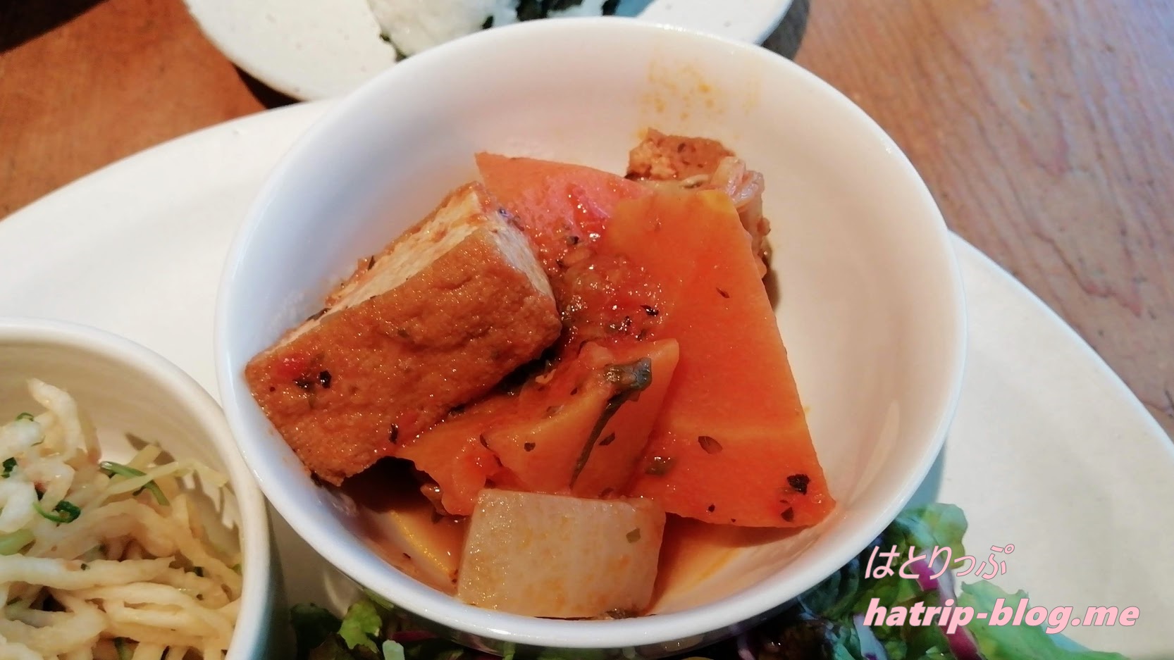 埼玉県川口市 カフェ senkiya センキヤ ランチ okattesun! おかってさん 根菜と厚あげのトマトハーブ煮込み