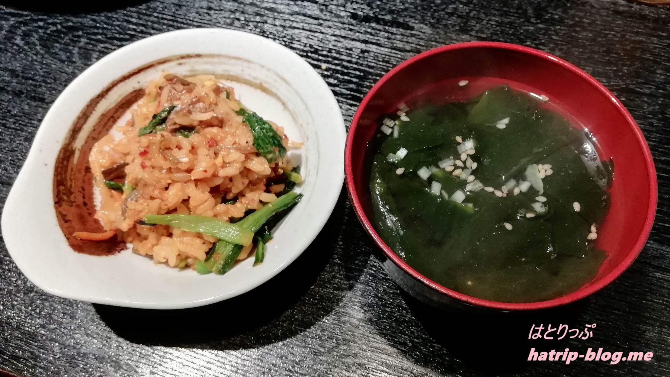 東京都新宿区 新大久保 焼肉市場 プラチナコース わかめスープ