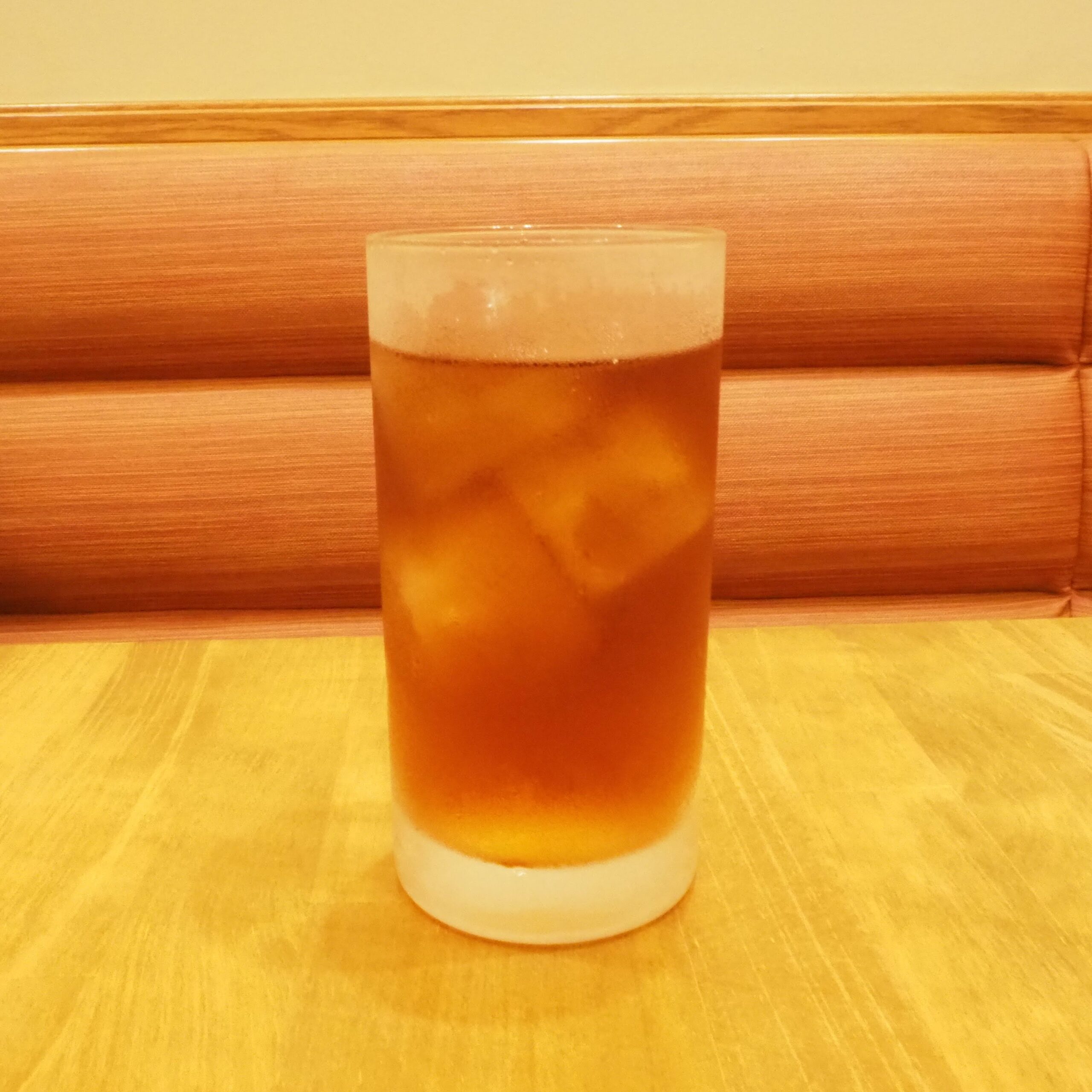 渋谷ストリーム 伊蔵八味噌らーめん ウーロン茶