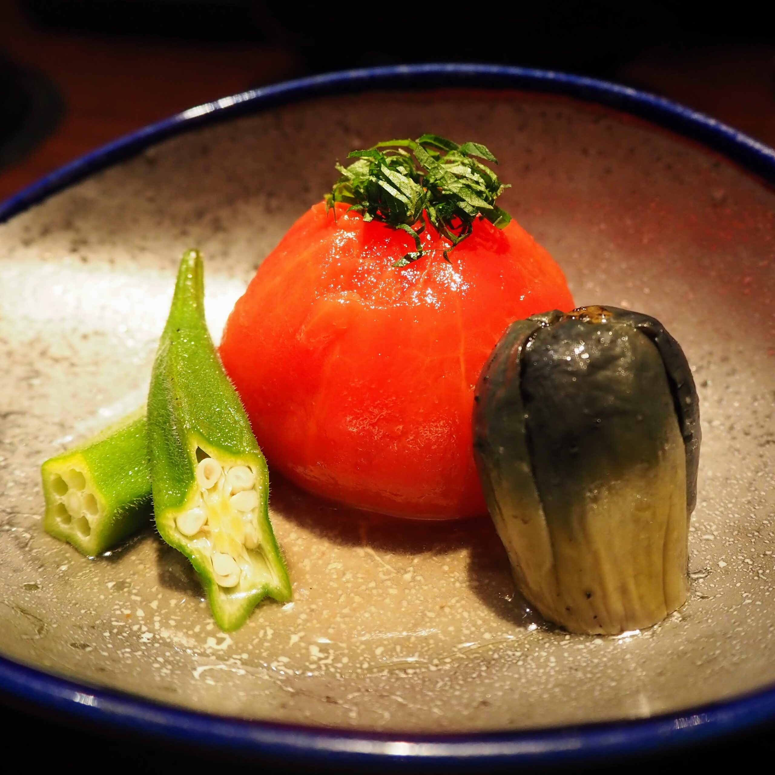 東京都千代田区 和牛焼肉 とびうし 夏限定特別コース アメーラトマト、小茄子、オクラの冷製おでん