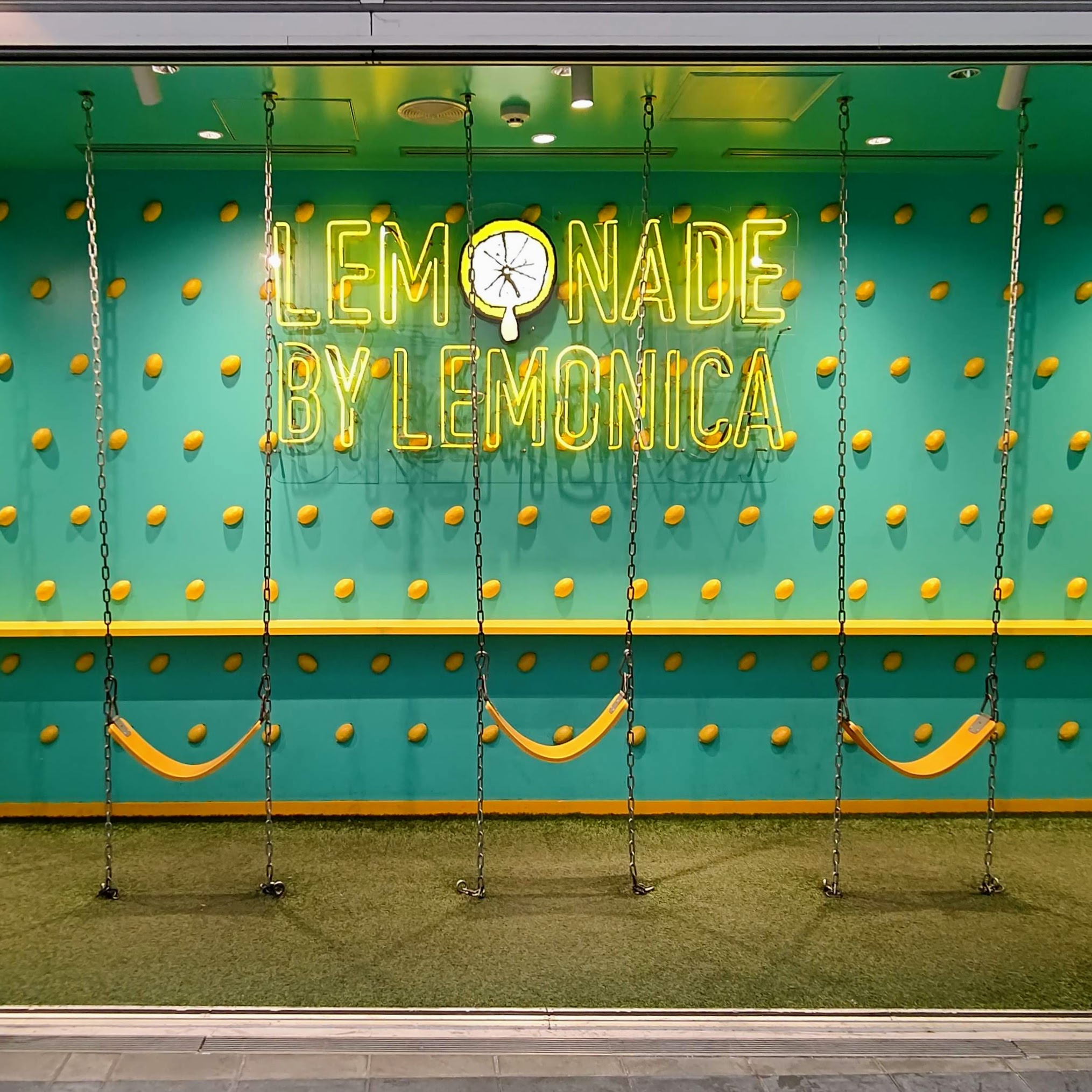 東京都渋谷区 LEMONADE by Lemonica レモニカ 渋谷ストリーム店 イートイン