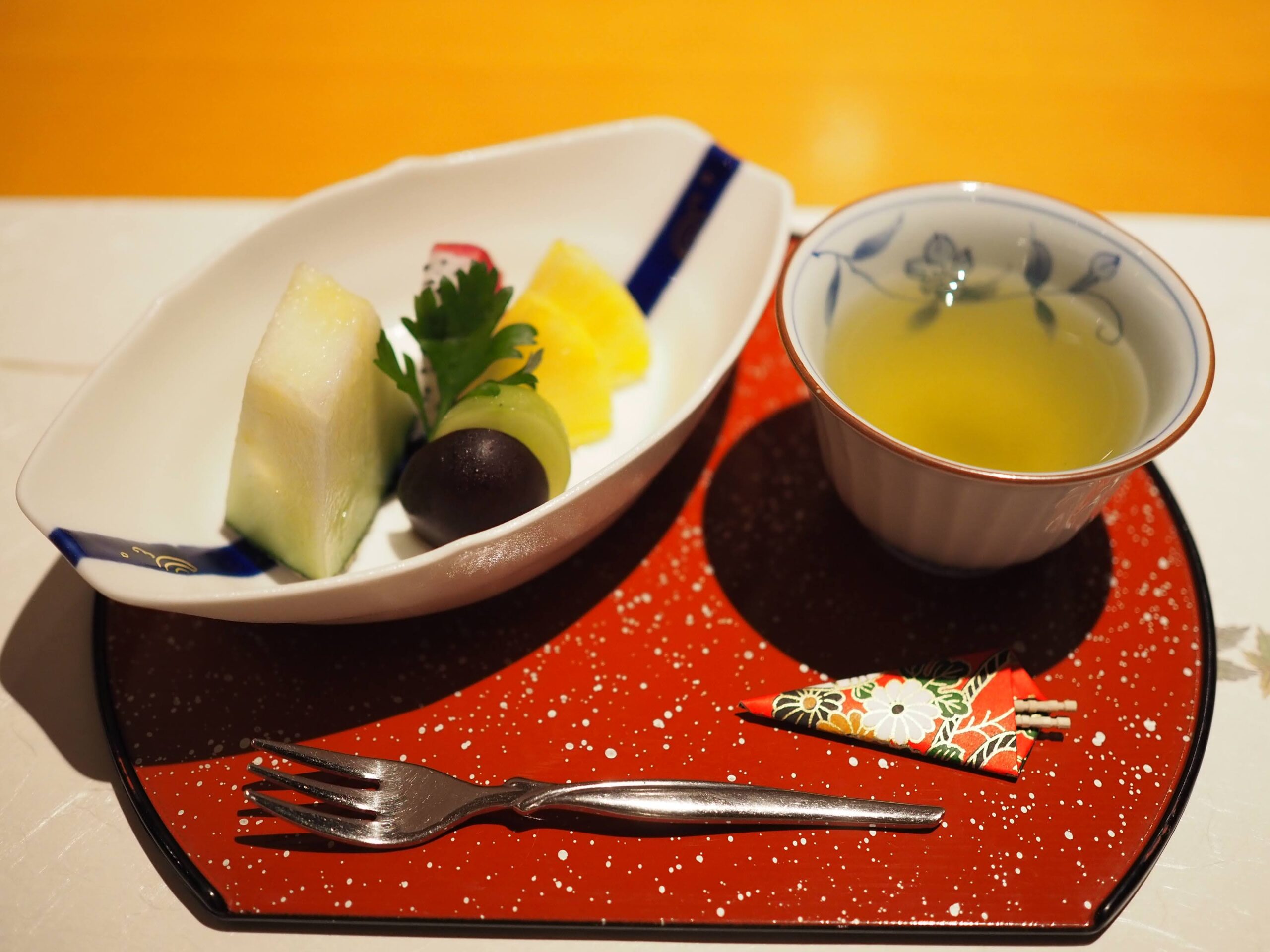 静岡県熱海市 HOTEL ACAO ホテルニューアカオ レストラン 舞扇 夕食メニュー 水菓子