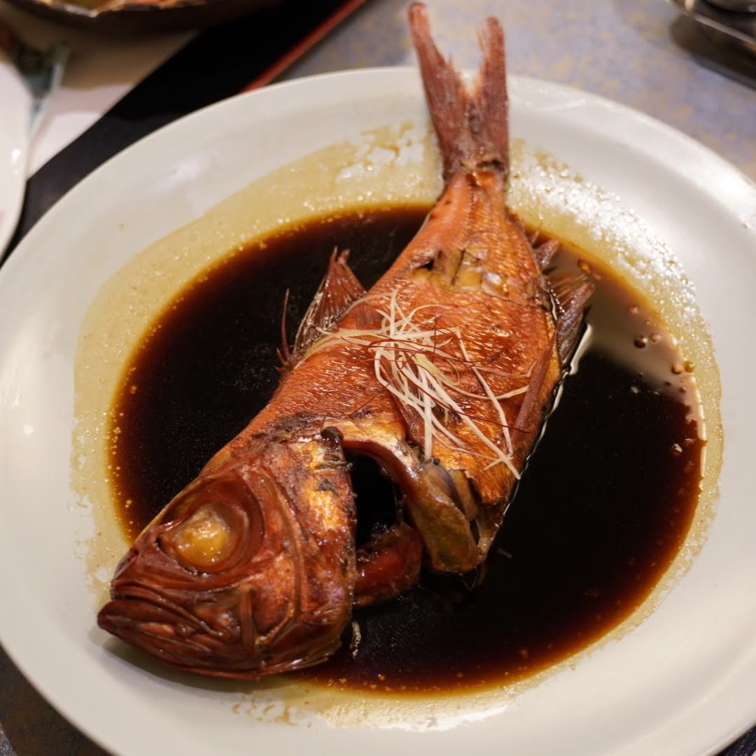 静岡県賀茂郡 稲取東海ホテル湯苑 夕食 郷土料理 金目鯛の姿煮