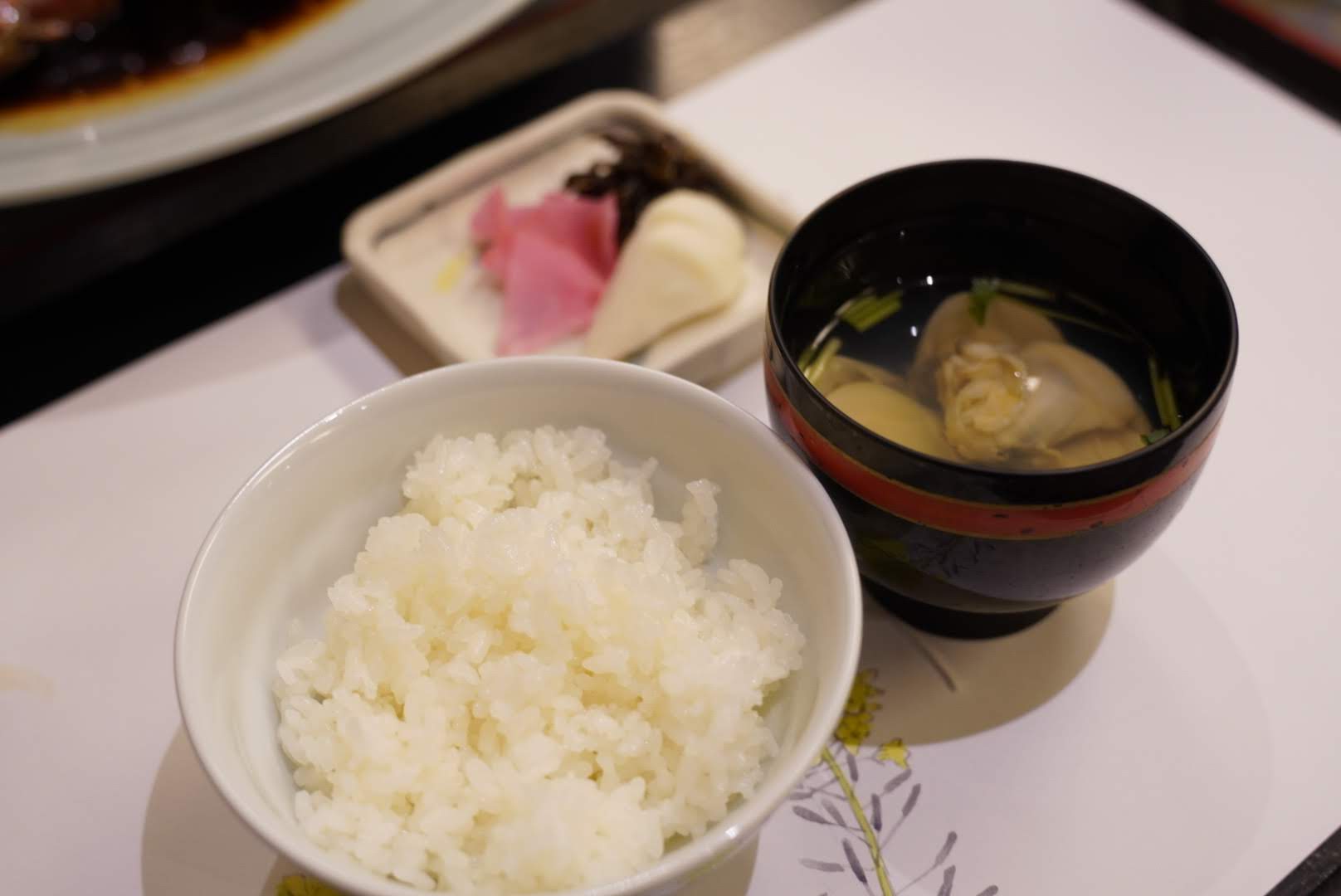 静岡県賀茂郡 稲取東海ホテル湯苑 夕食 食事 多古米コシヒカリ・蛤のお吸い物・香の物