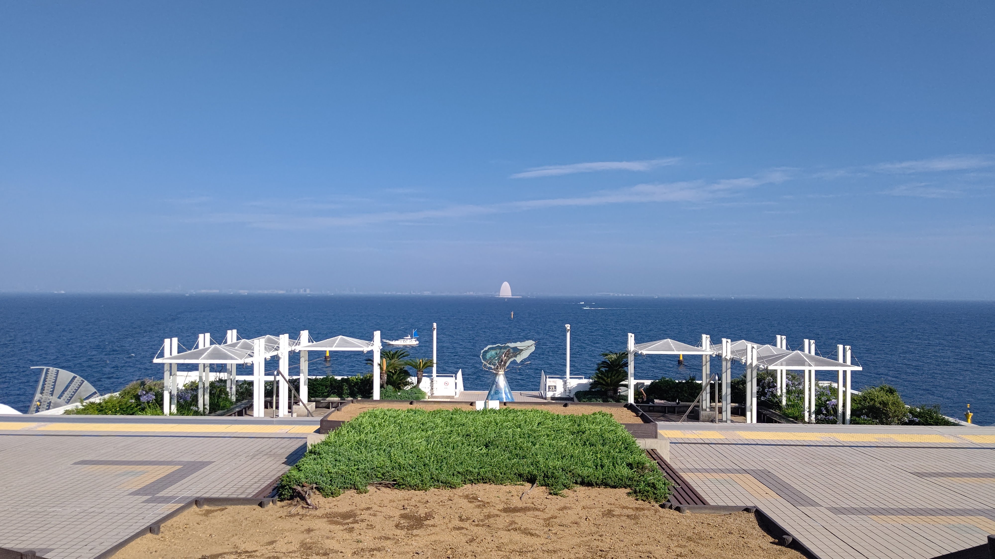 海ほたるパーキングエリア ヘリポート