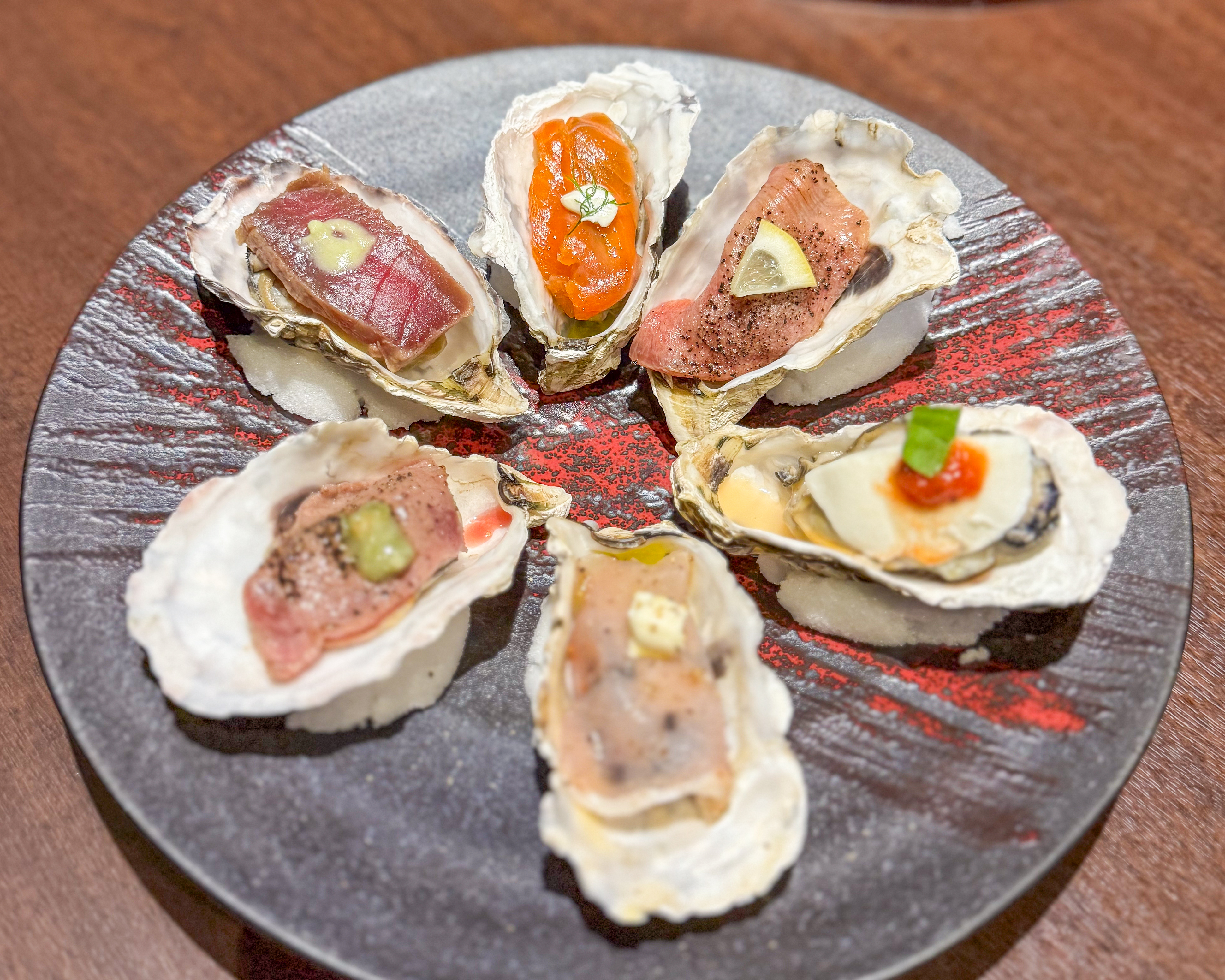 RAKUGAKI GRILL ラクガキグリル 極み食べ放題コース オイスタープレート