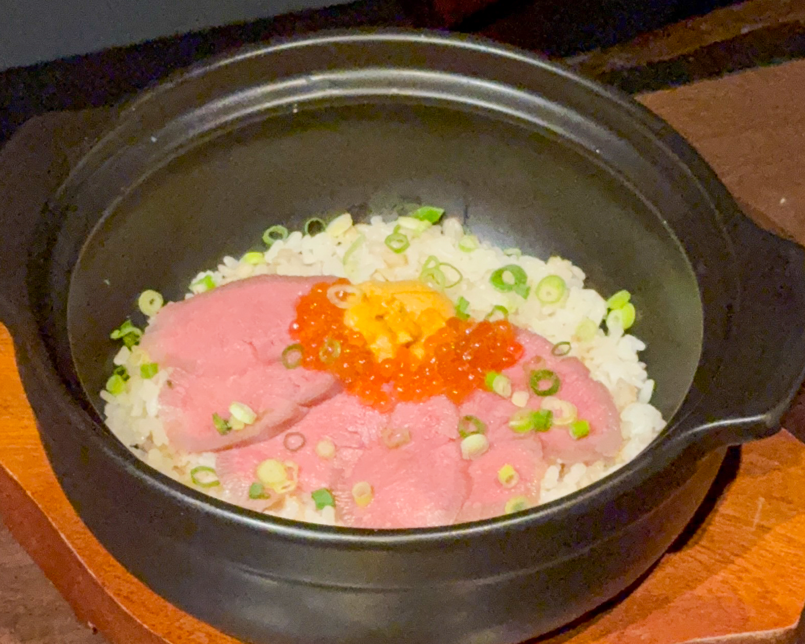 RAKUGAKI GRILL ラクガキグリル 極み食べ放題コース 牛タン刺しの海宝飯 ～ウニ・いくら～