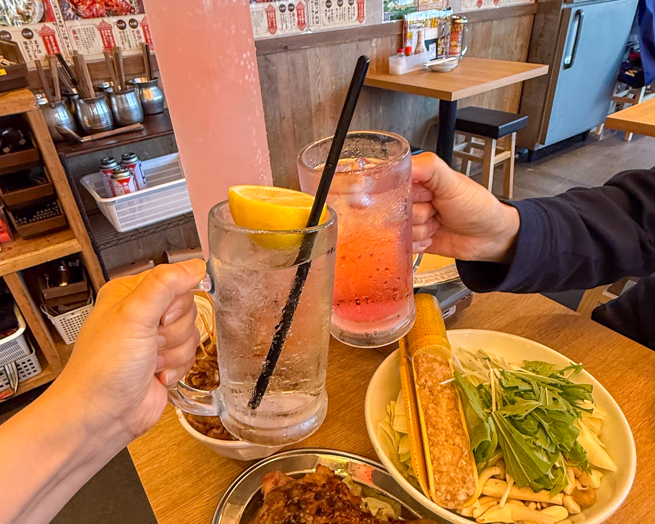 大衆とり酒場 とりいちず 蕨店 88円ドリンク 乾杯