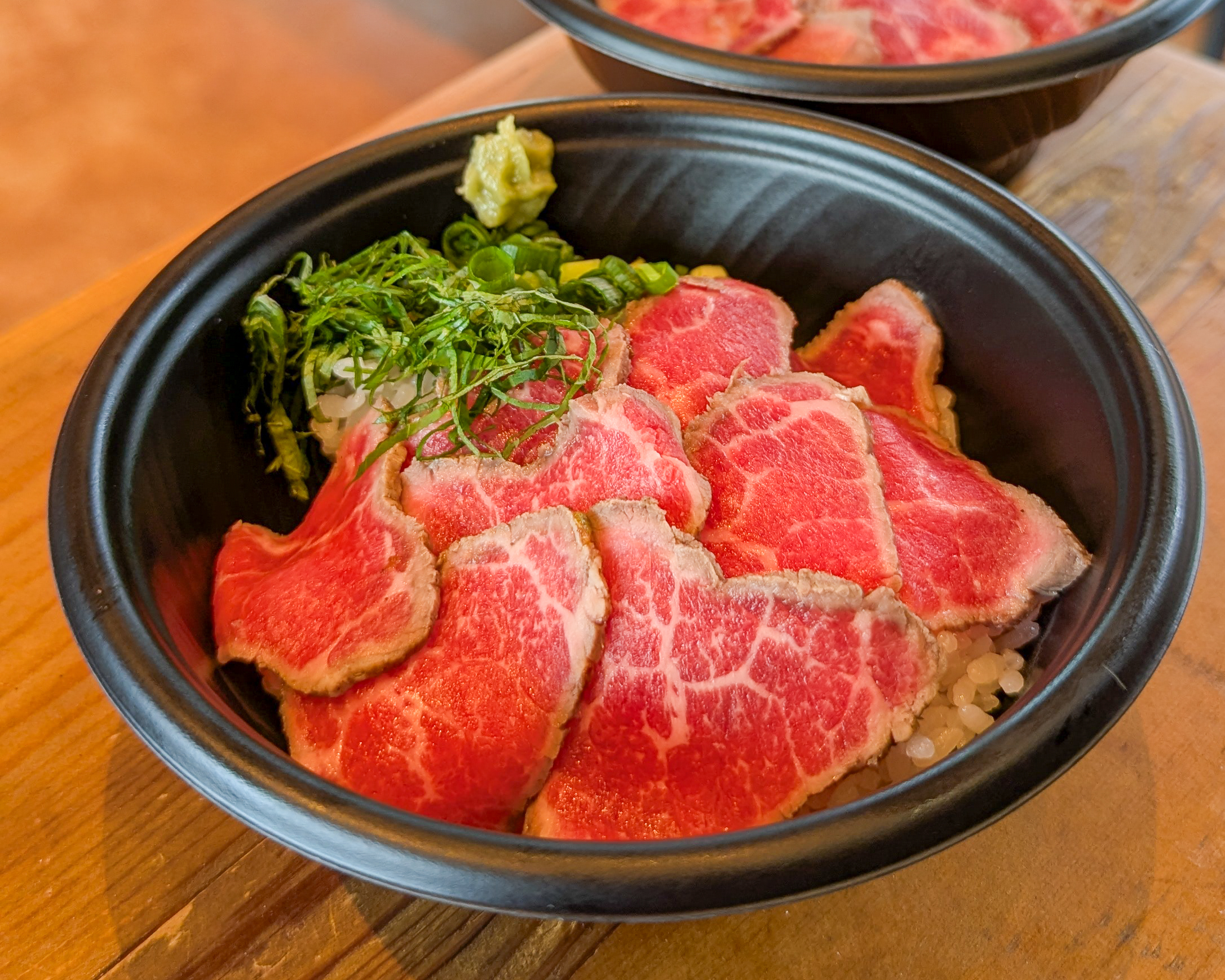 長沼精肉店 黒毛和牛タタキ丼