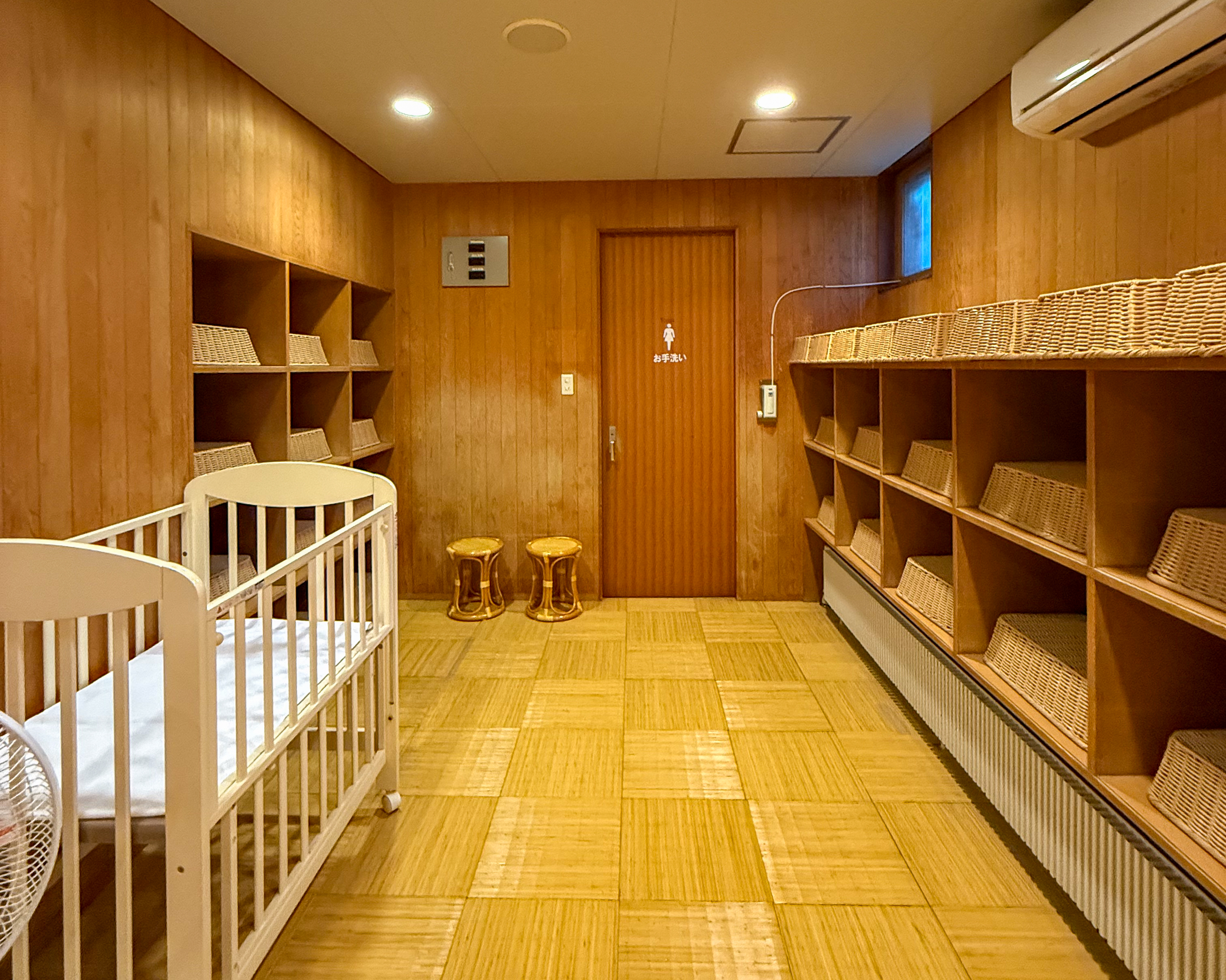 フォレストパークあだたら 温泉 脱衣所