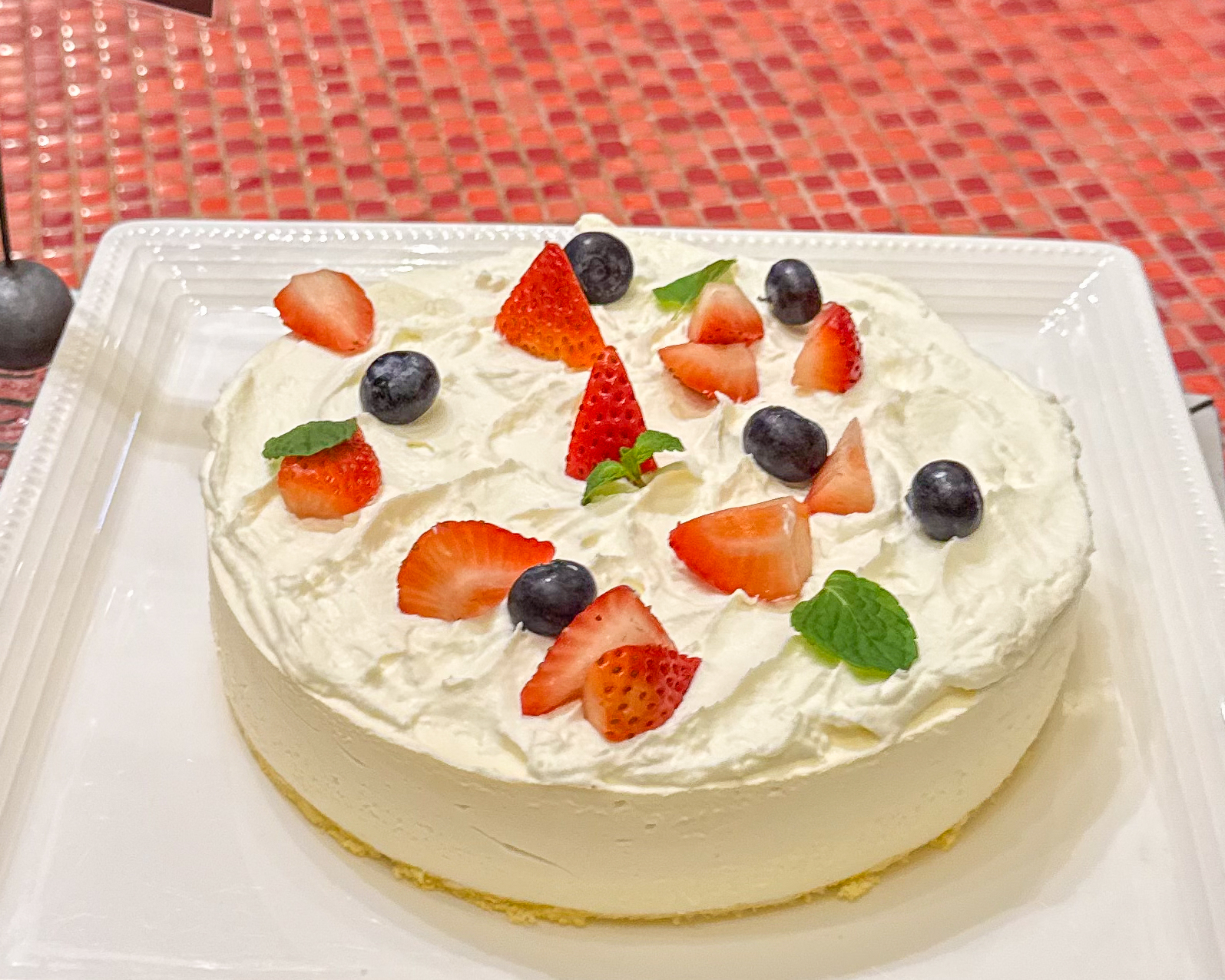 シェラトン・グランデ・トーキョーベイ・ホテル グランカフェ クリスマスブッフェ 2025 レアチーズケーキ