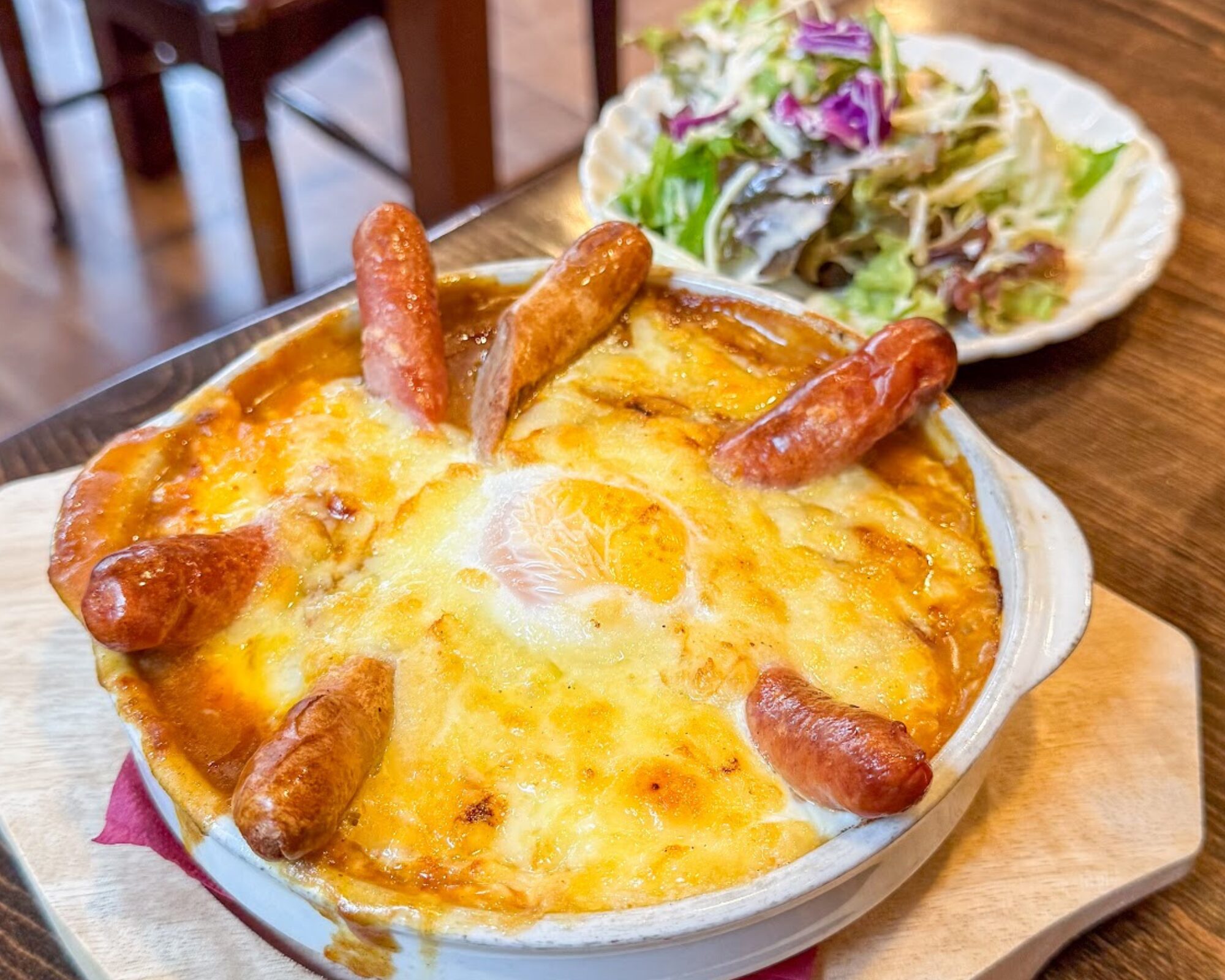 カフェレストラン亜詩麻 手作ソーセージの焼きカレー