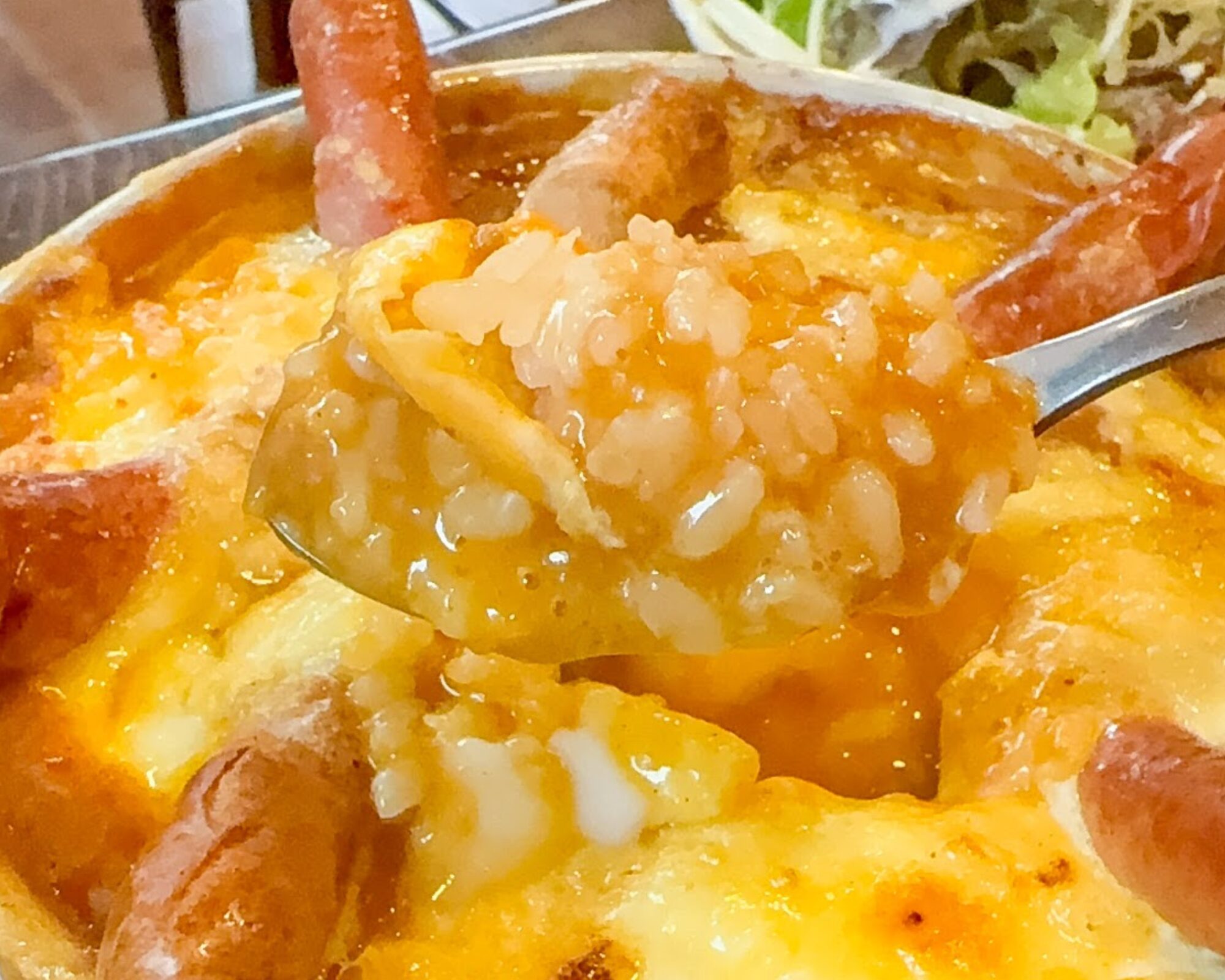 カフェレストラン亜詩麻 手作ソーセージの焼きカレー