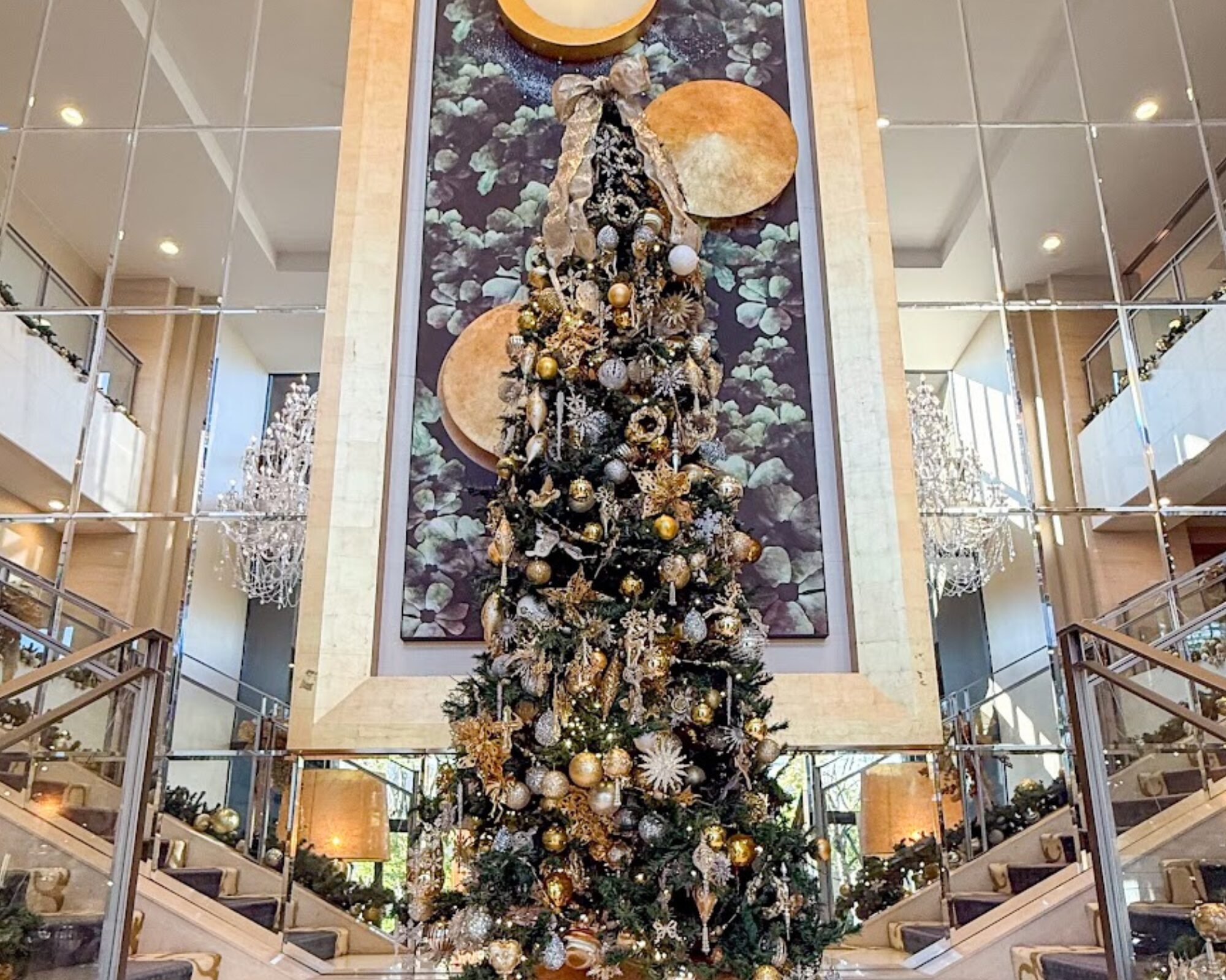 大宮璃宮 四季庭 クリスマスツリー