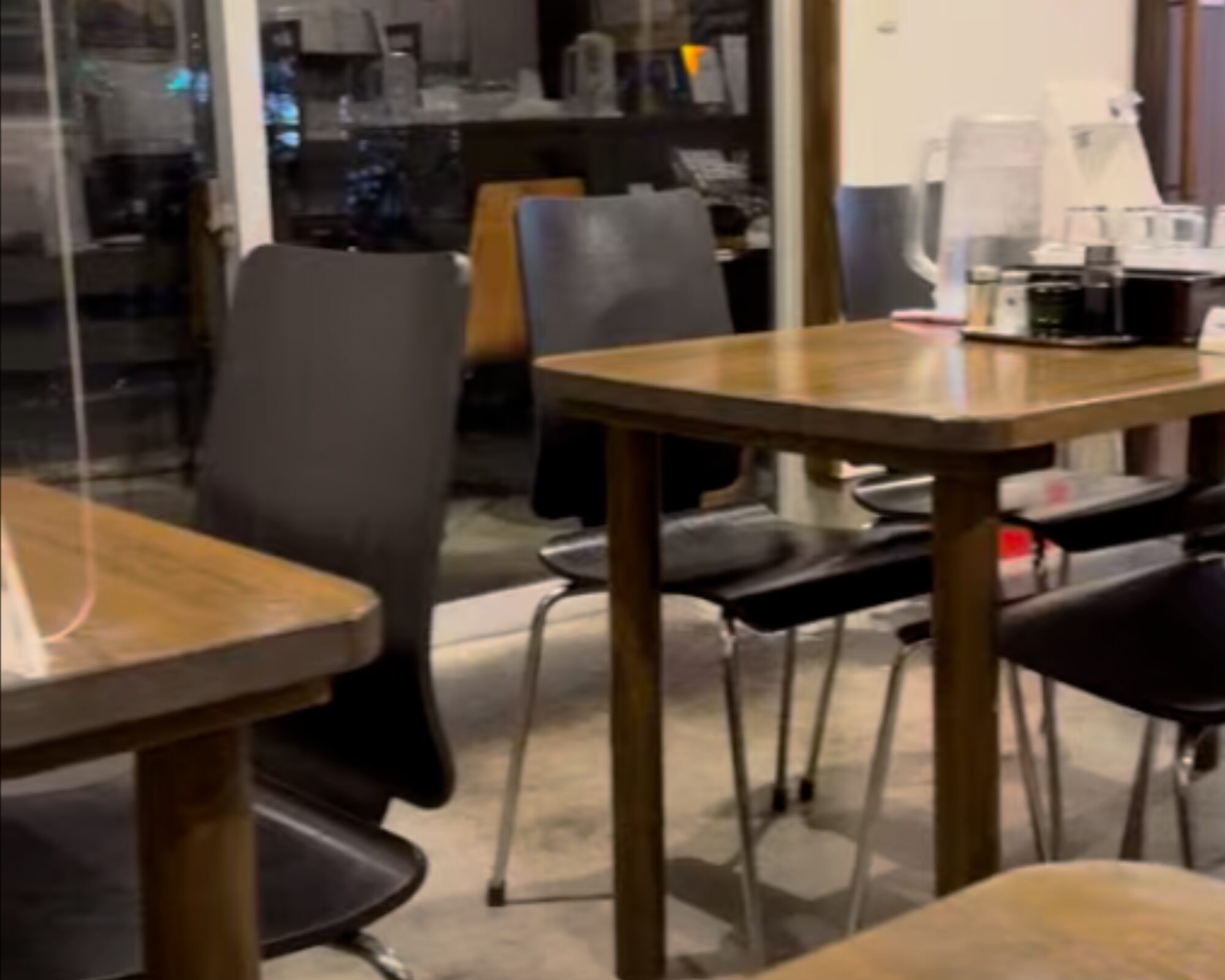 手打ちうどん 麦屋