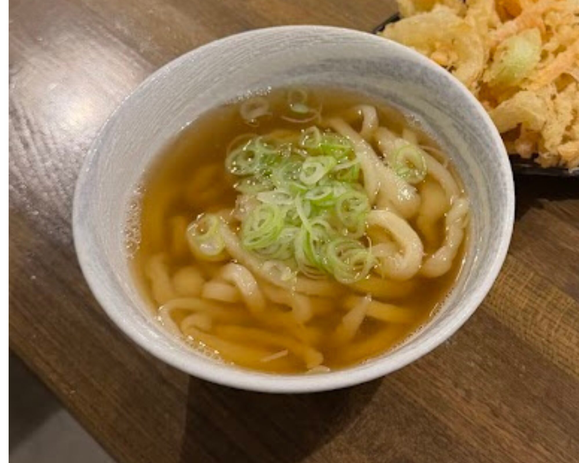 手打ちうどん 麦屋 かけうどん