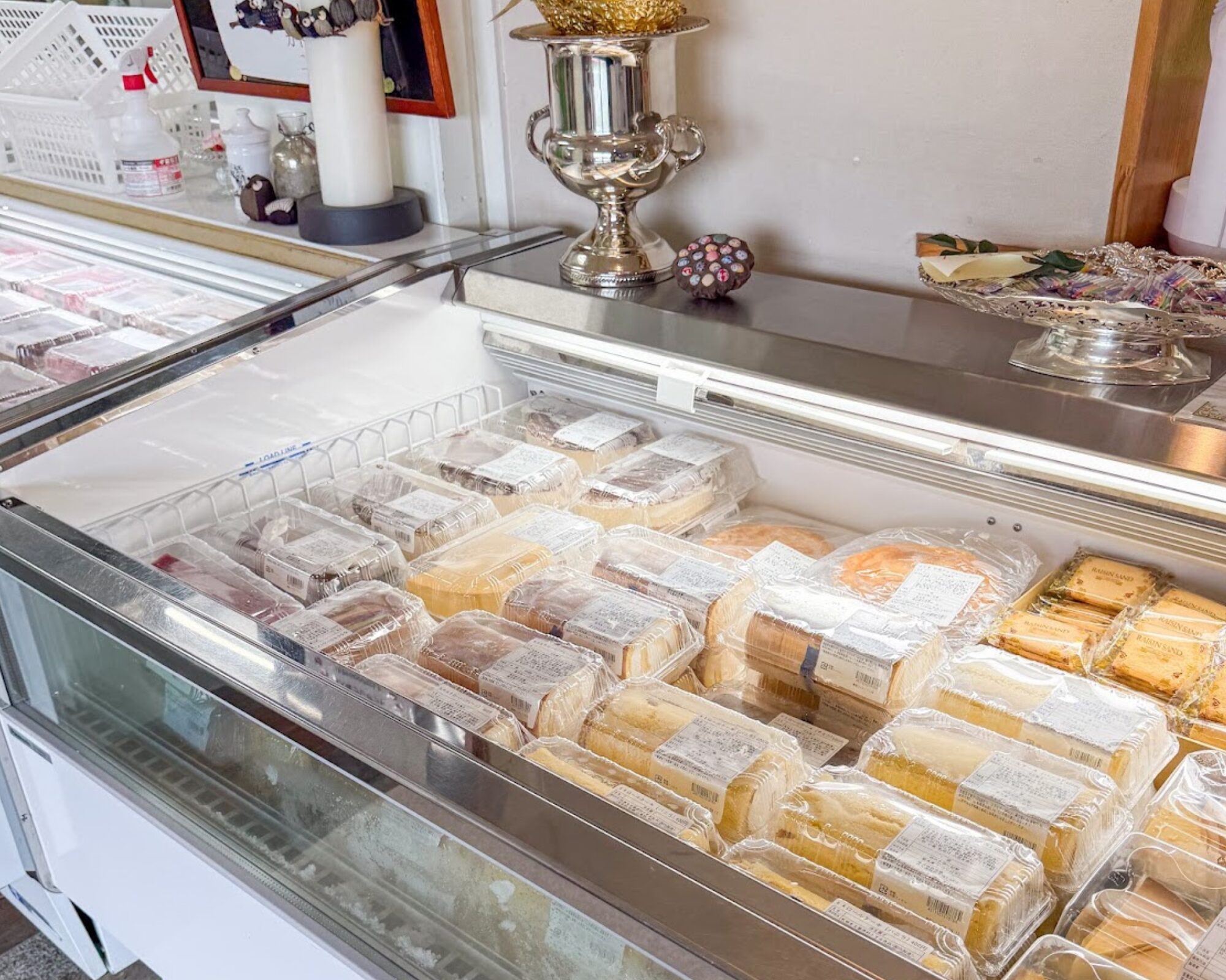 ガトーシャトゥ こぐま 全菓 工場直売所