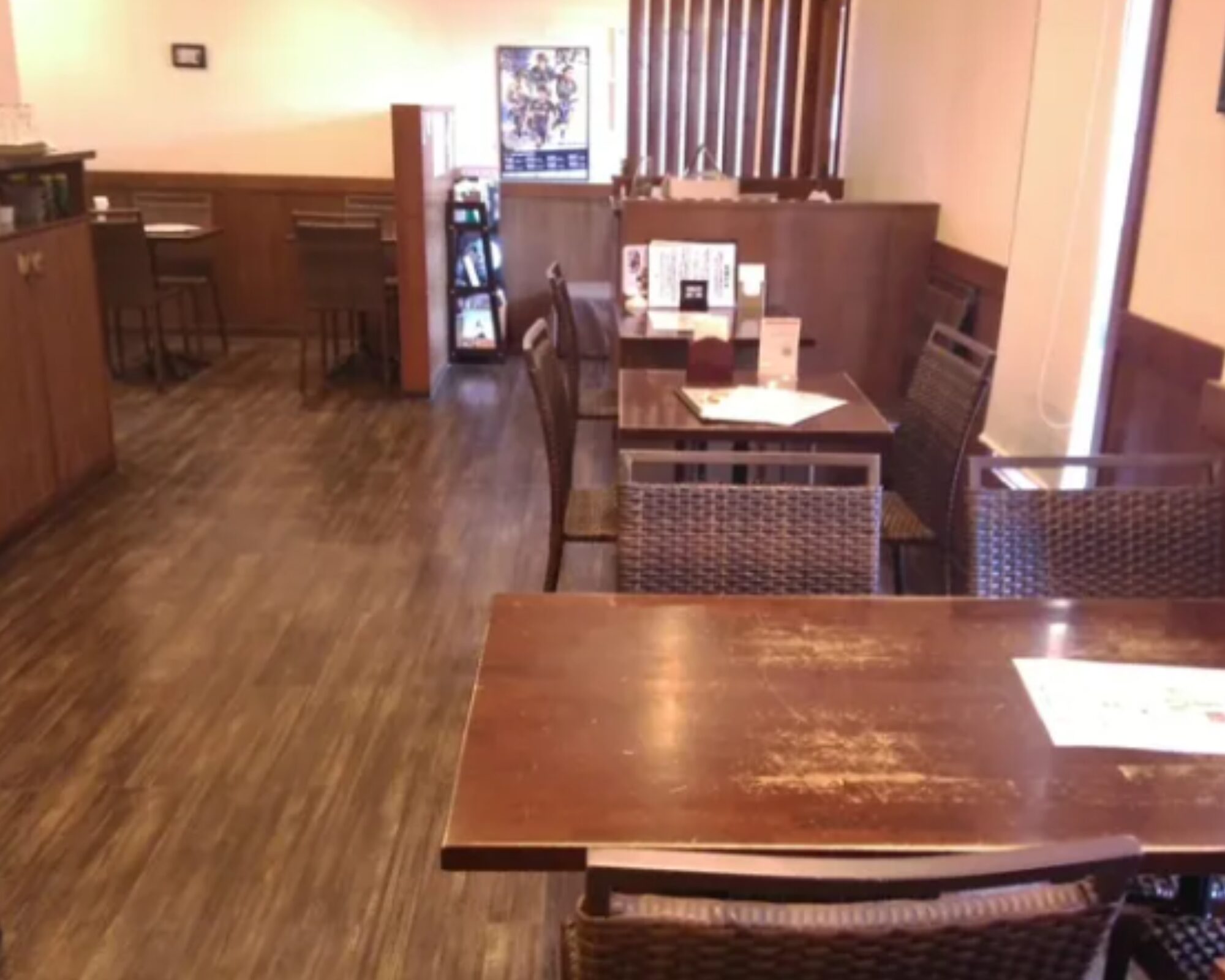 Restaurant & Coffee RUBBISH ラビッシュ