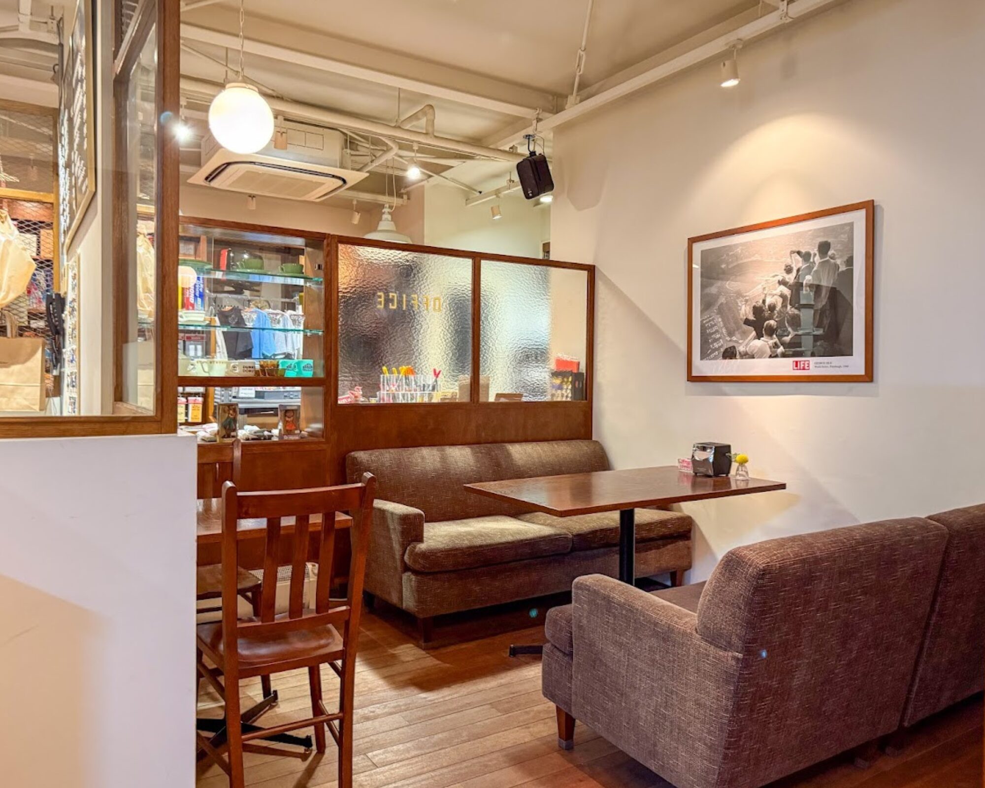 Simply シンプリー