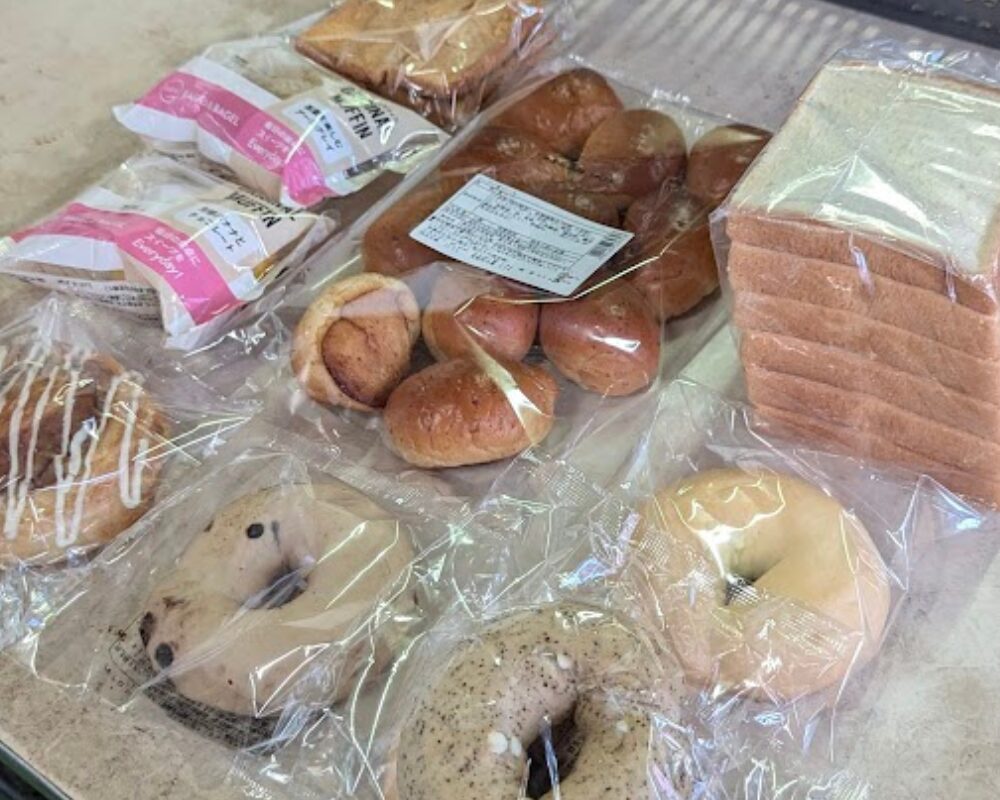 エーキドーパン工場直売所 三芳店 本店