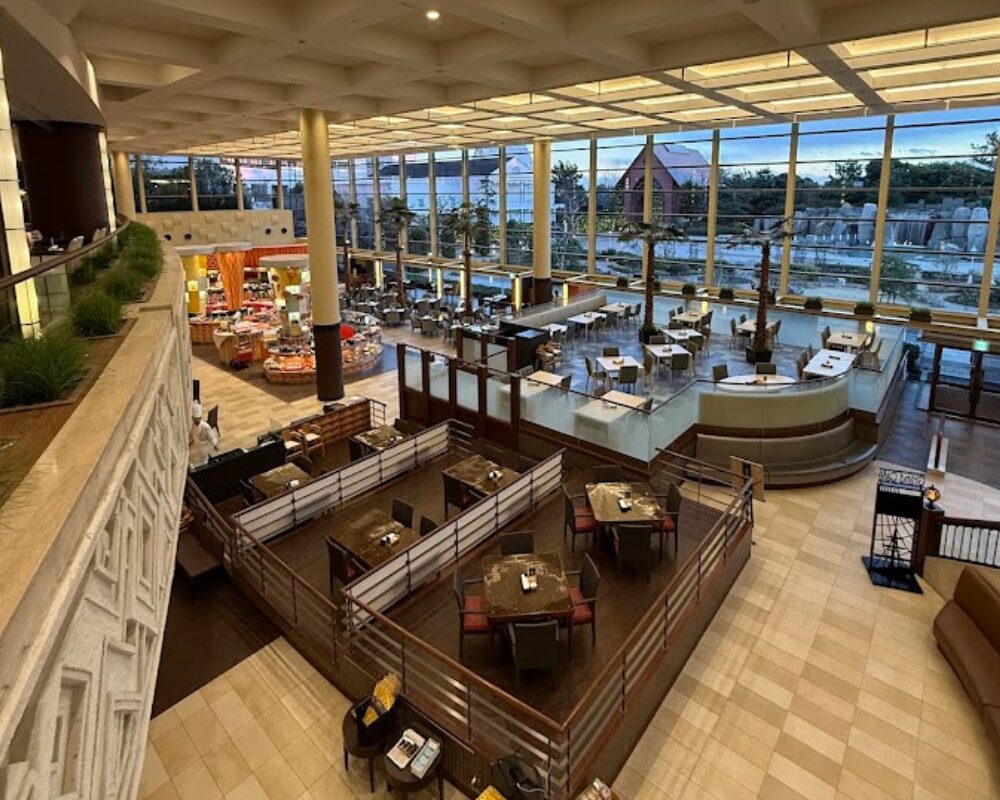 シェラトン・グランデ・トーキョーベイ・ホテル グランカフェ