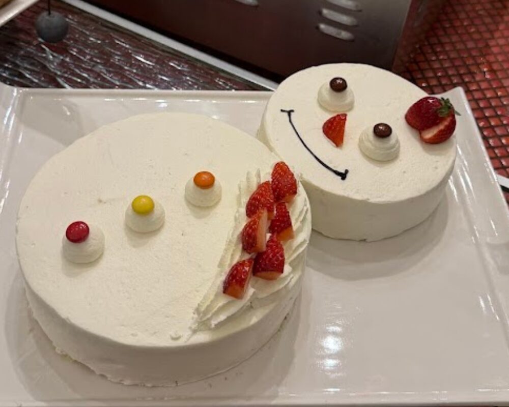 シェラトン・グランデ・トーキョーベイ・ホテル グランカフェ 世界の鍋フェア 2026 苺のショートケーキ