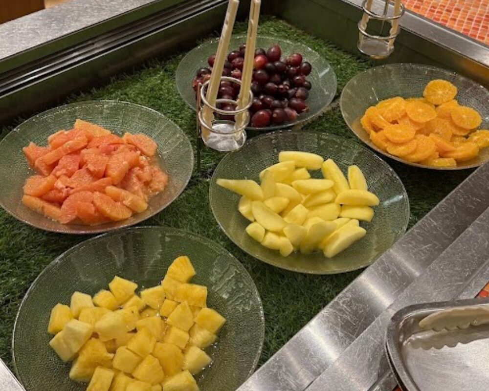 シェラトン・グランデ・トーキョーベイ・ホテル グランカフェ 世界の鍋フェア 2026 フルーツ