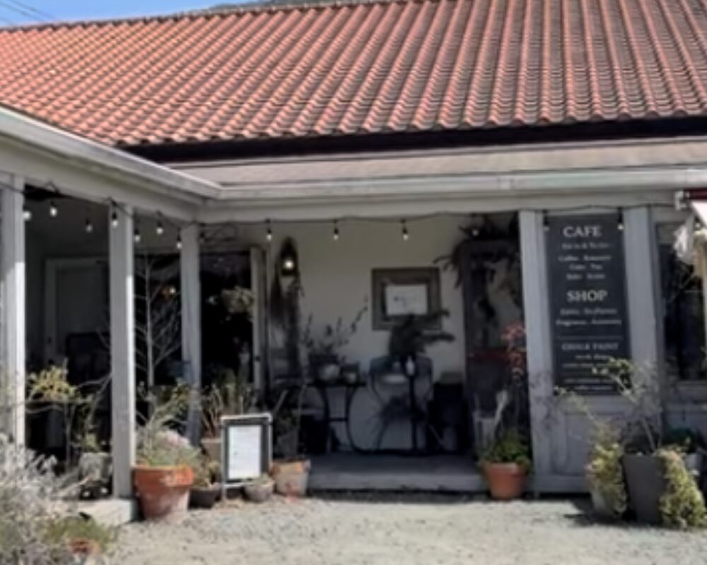 Cafe Troisieme Marche Coffee Roastery