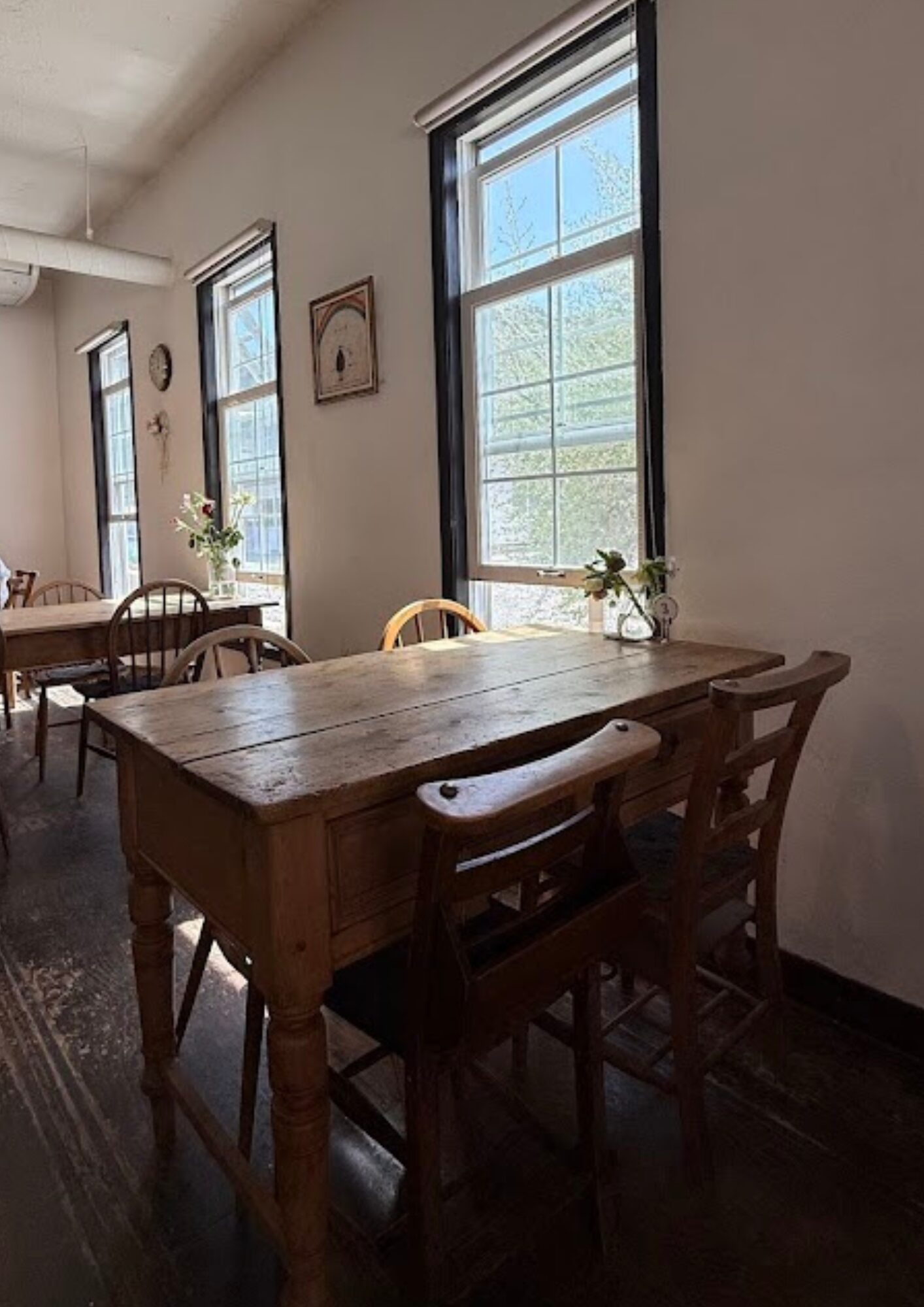 Cafe Troisieme Marche Coffee Roastery