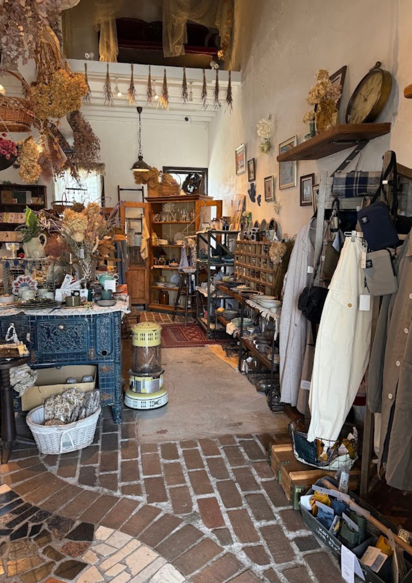 Cafe Troisieme Marche Coffee Roastery アパレル