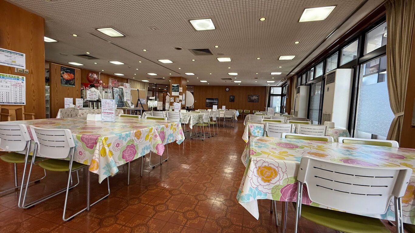 三峯神社 興雲閣食堂