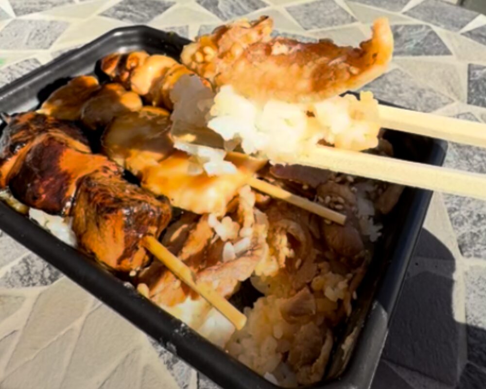 酒蔵力 工場直売所 やきとり弁当