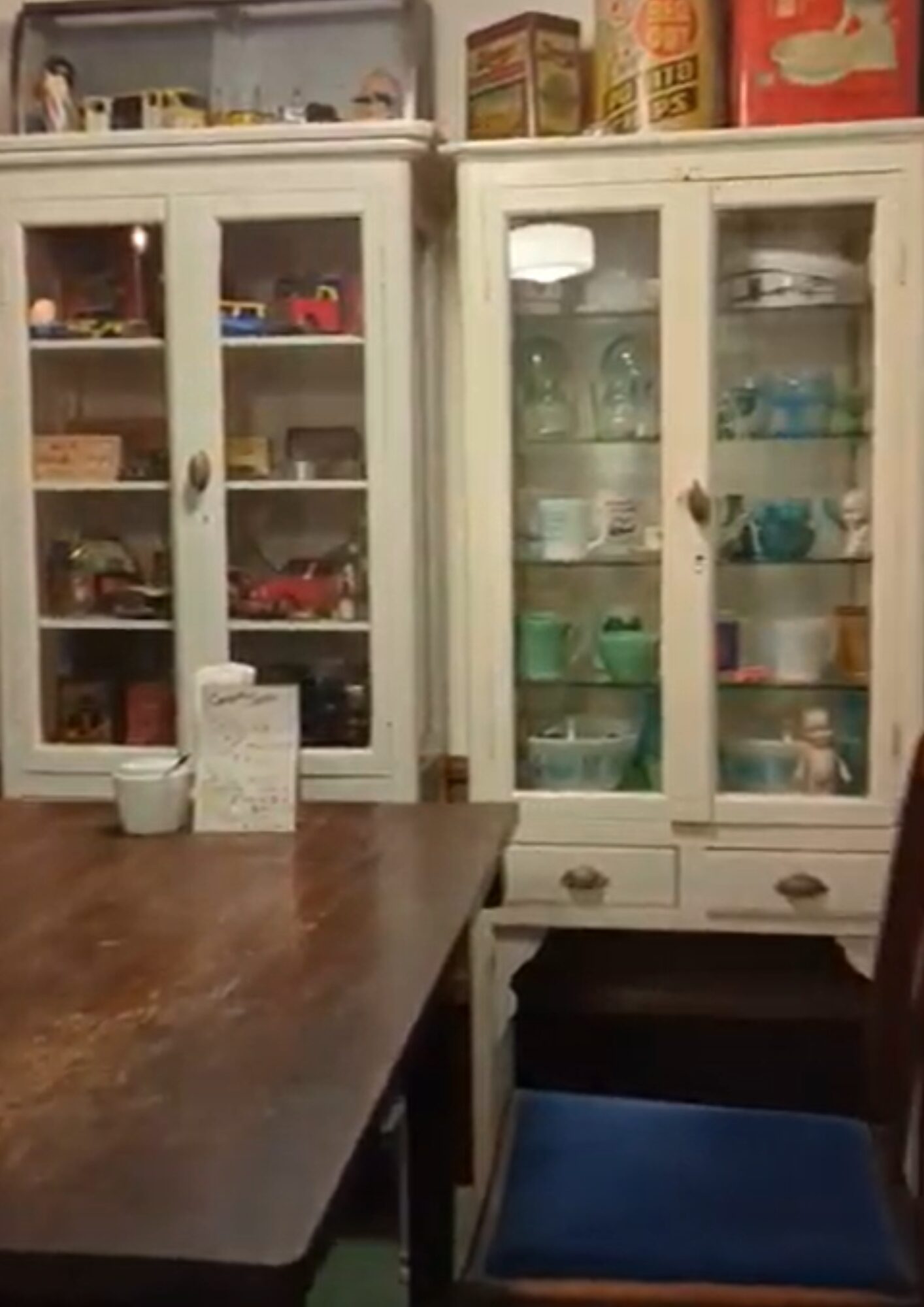 アンティークガレージカフェ さとや