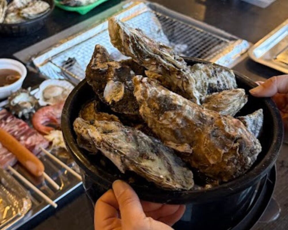 出張カキ小屋 牡蠣奉行 in イオンモール与野