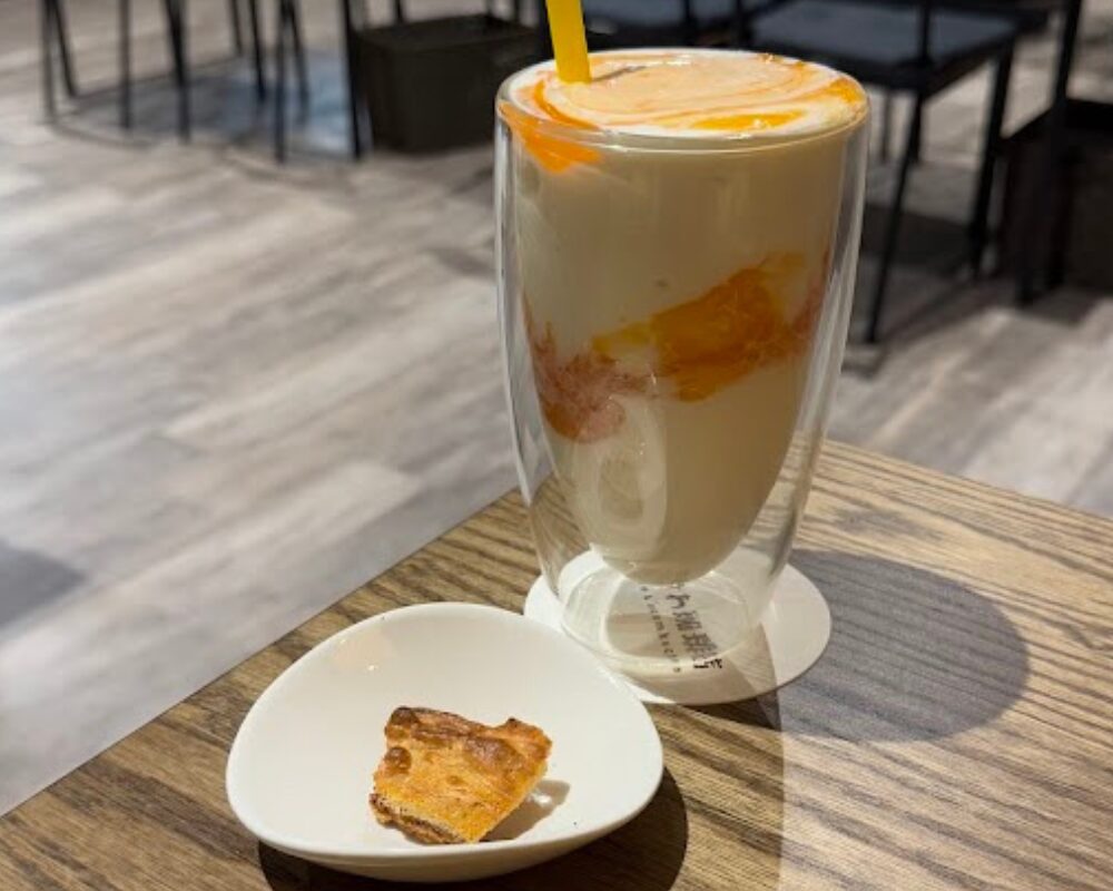 くろさわ珈琲店 ふらの牛乳 赤肉メロンシェイク