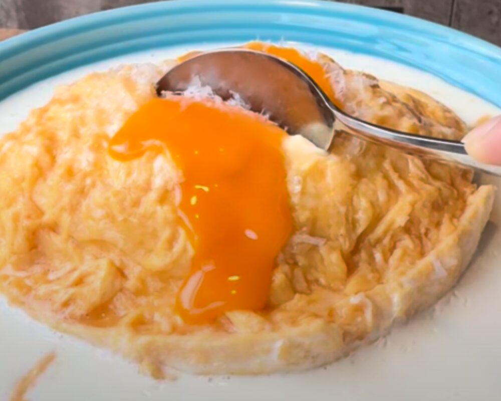 たまごのきもち。新宿東口駅前店 濃厚チーズの沼オムライス