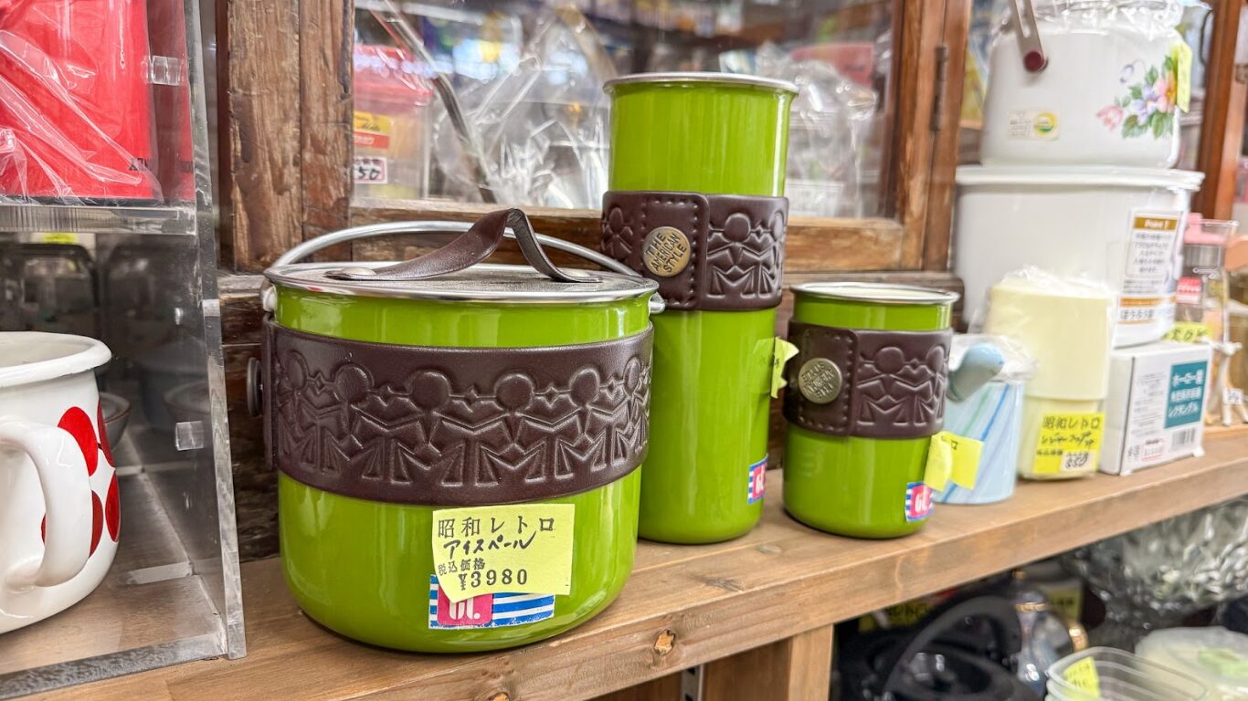 阿蘇昭和レトロ雑貨 森本金物店
