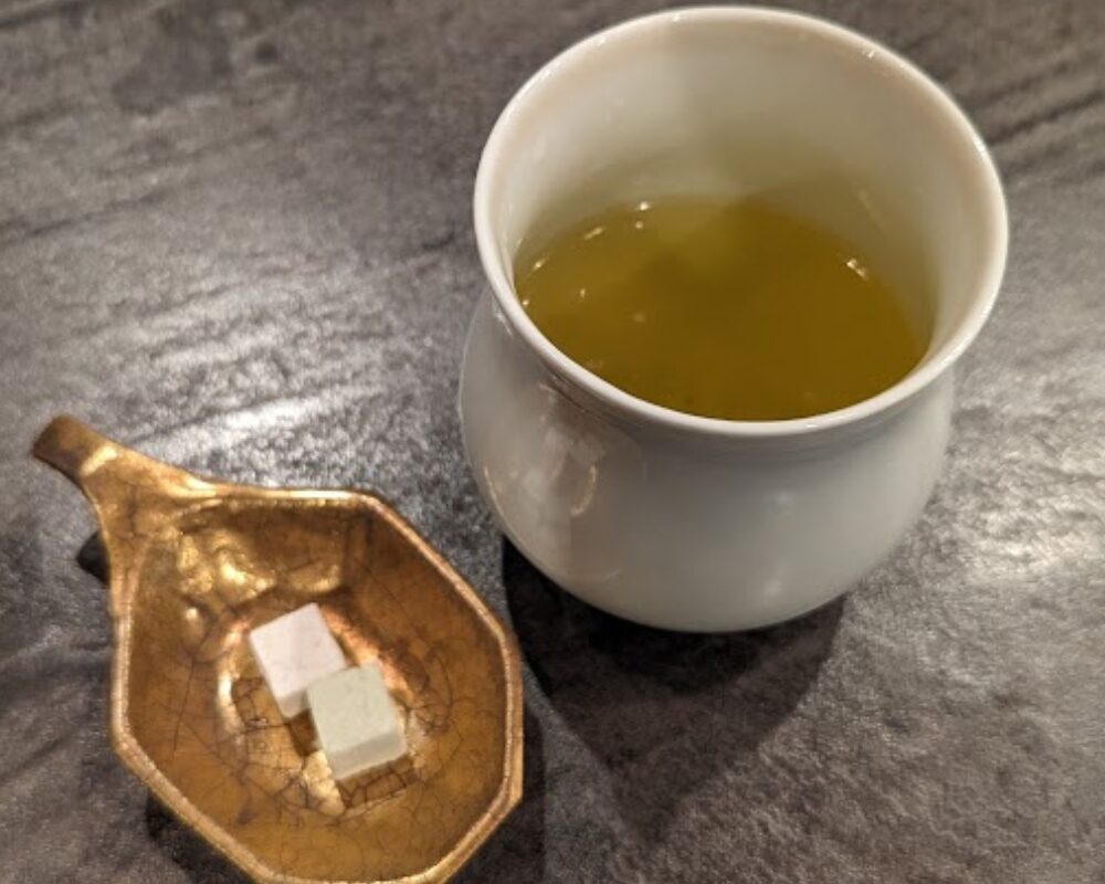 茶石 ちゃせき 煎茶 やぶきた 干菓子付き