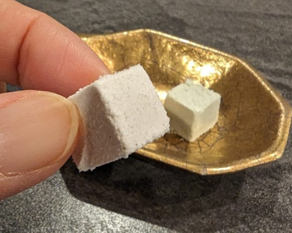 茶石 ちゃせき 煎茶 やぶきた 干菓子付き