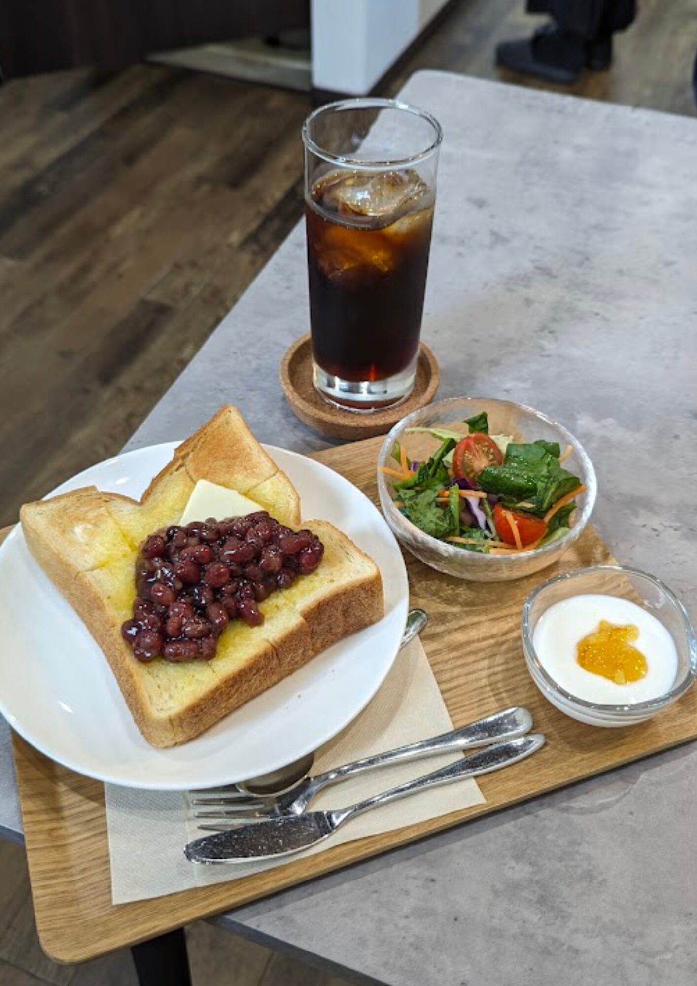 小さな珈琲屋さん ことこと あんバタートーストセット コーヒー付