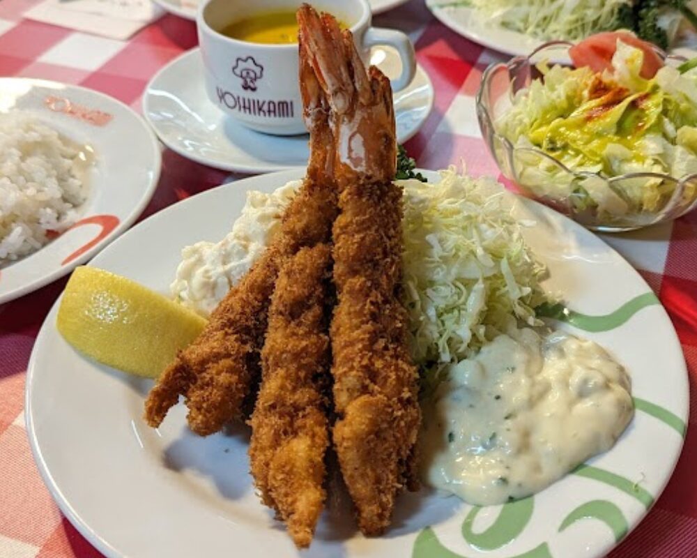 洋食ヨシカミ エビフライ