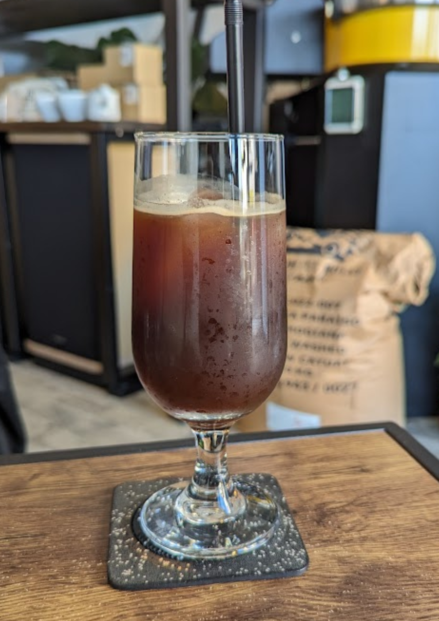 AKAM COFFEE WORKS アイスコーヒー