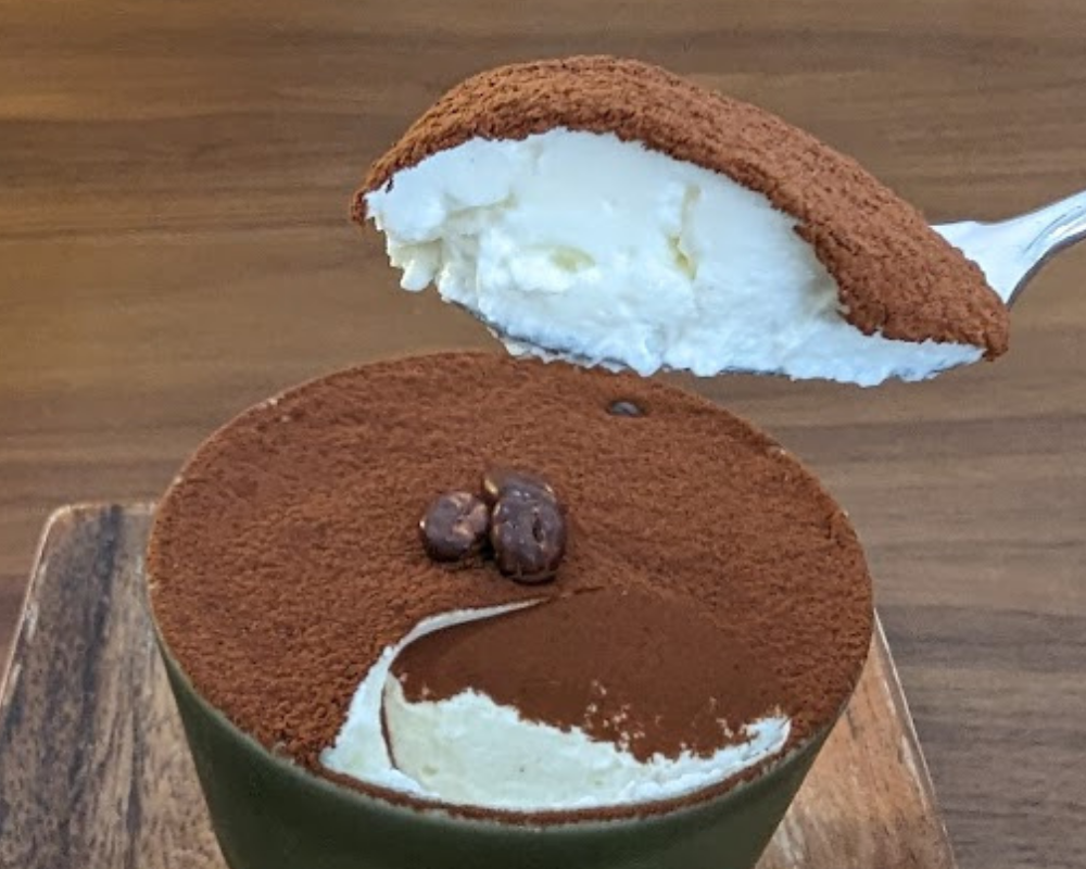 Café La Pause カフェ ラ ポーズ ティラミス