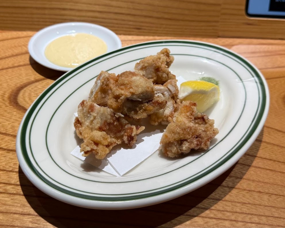 Maki Stand PASS. 逸品 鶏もも肉の唐揚げ