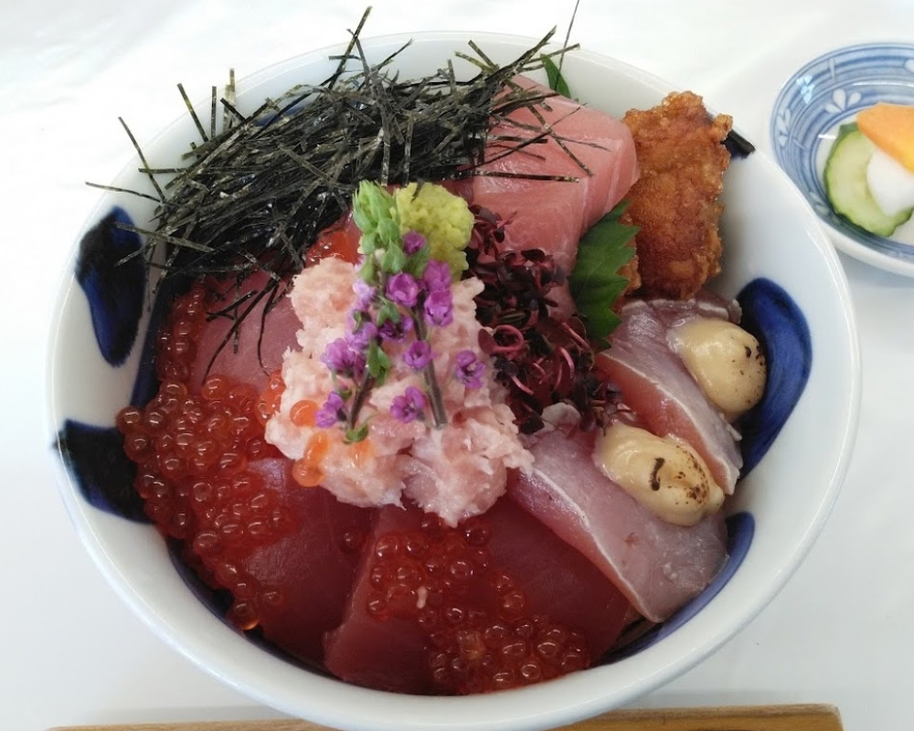 伊勢海老料理 大海の海鮮丼