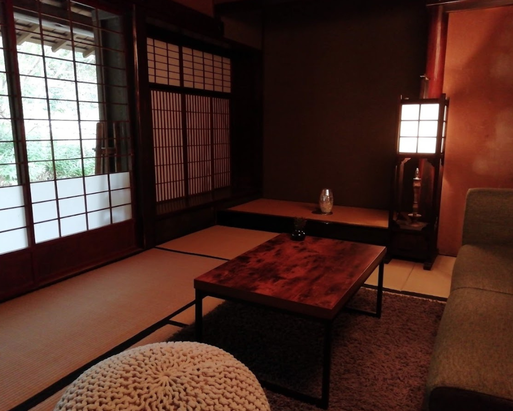 三日月珈琲焙煎所 月鐘楼