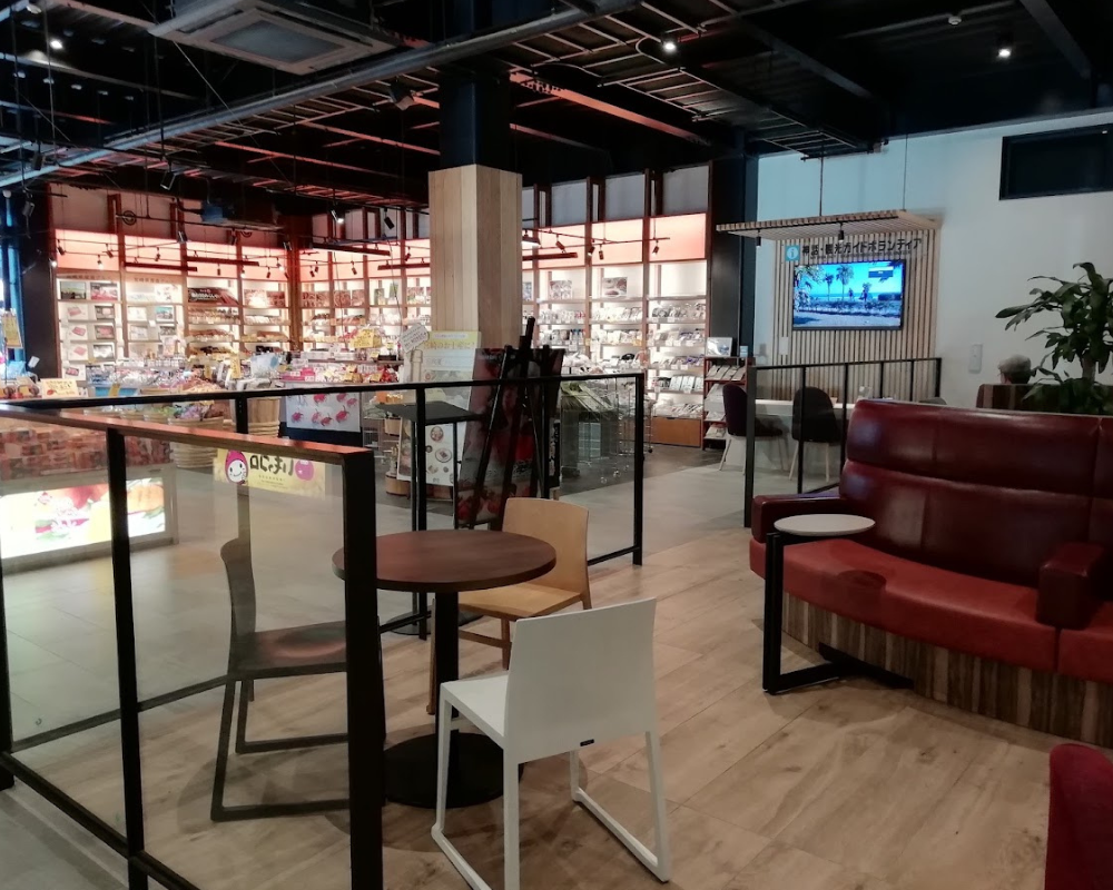 Rainforest cafe 青島屋店