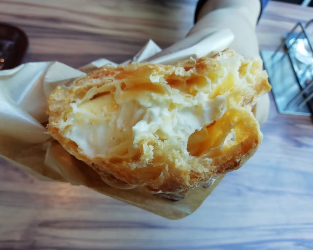 Rainforest cafe 青島屋店 シュークリーム