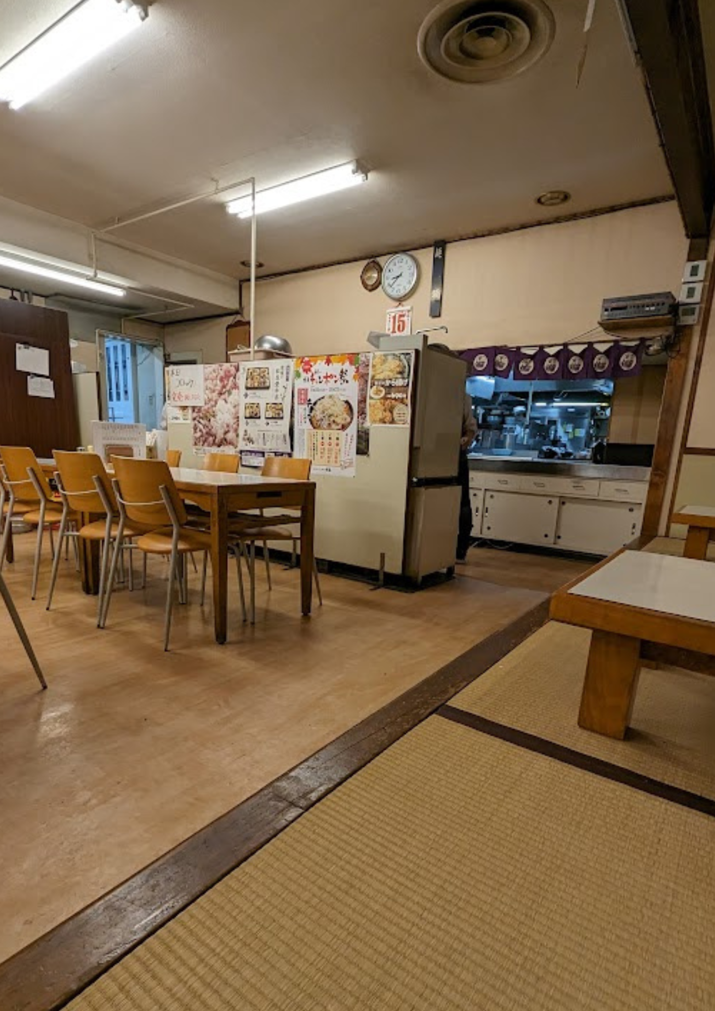 寶屋本店
