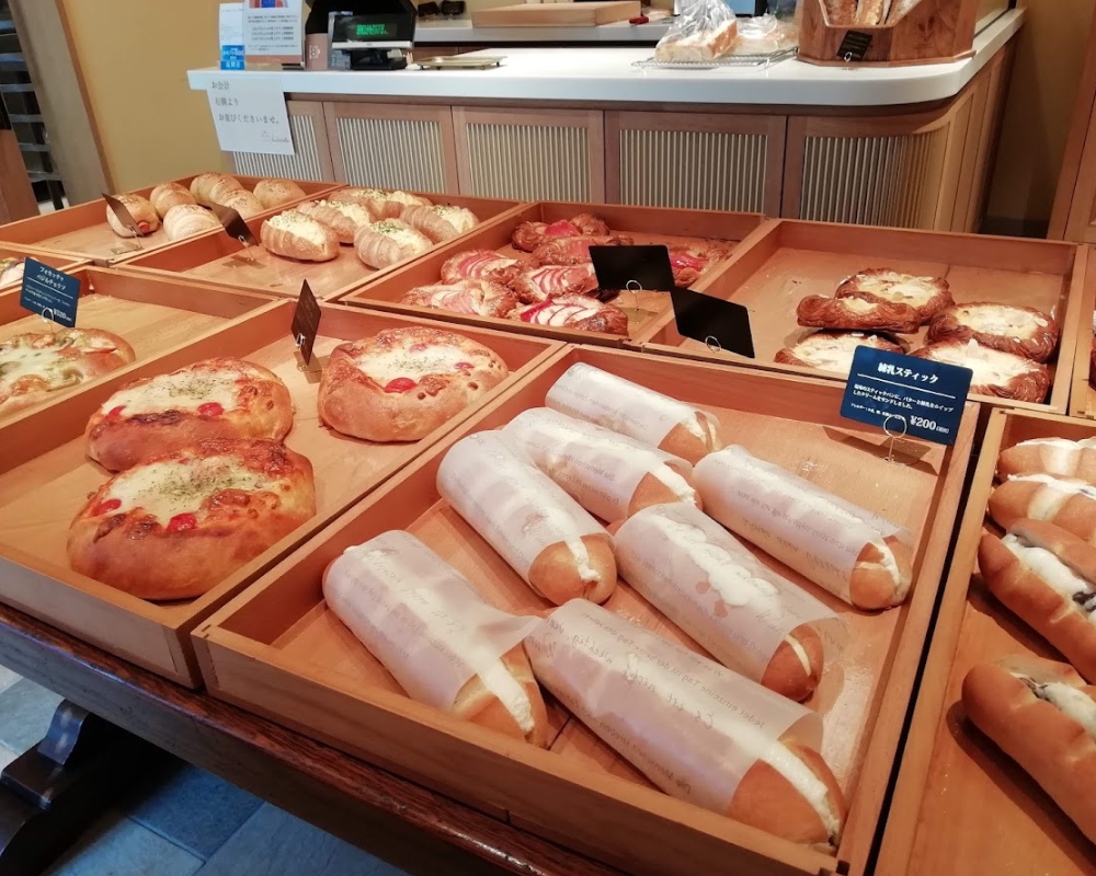Bakery La Torretta ベーカリー ラ トレッタ